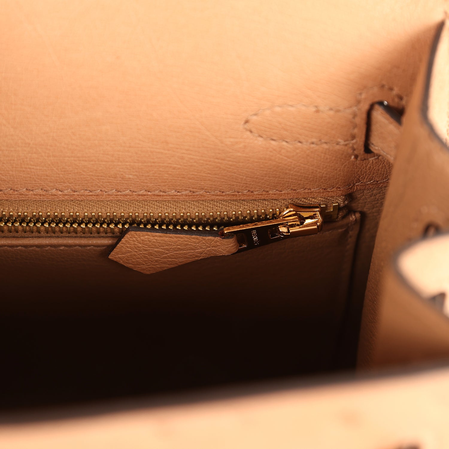 Pre-owned Hermes Kelly Sellier 25 Chai Ostrich Gold Hardware