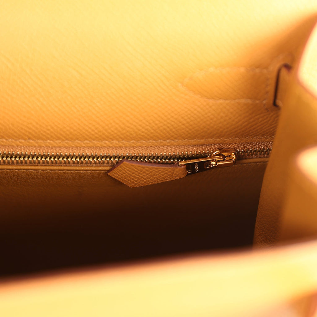 Pre-owned Hermes Kelly Sellier 28 Sesame Epsom Gold Hardware