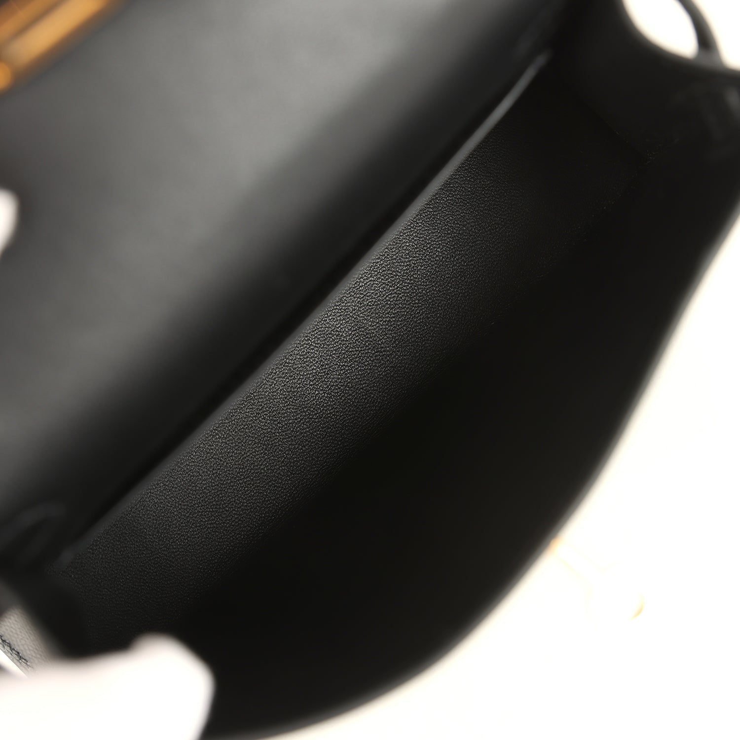 Hermes Kelly Sellier 20 Black Epsom Gold Hardware
