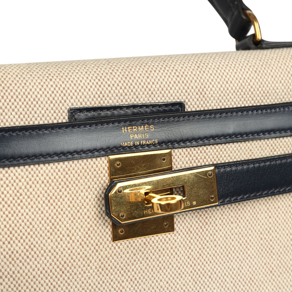 New Hermes Kelly Sellier 28 Bleu Marine Box and Beige-Ecru Toile H Canvas Gold Hardware