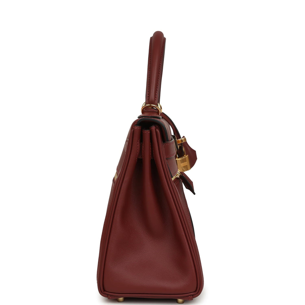 Hermes Kelly Lakis 28 Rouge H Swift Gold Hardware