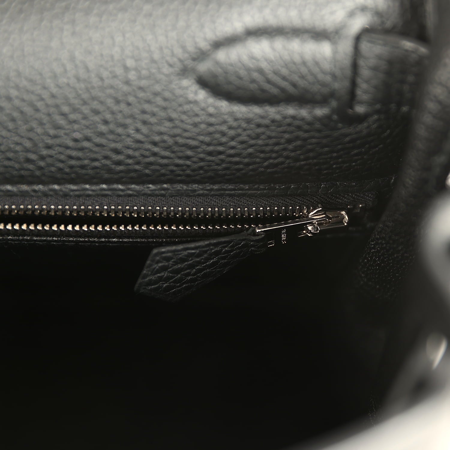 Pre-owned Hermes Kelly Retourne 28 Black Togo Palladium Hardware