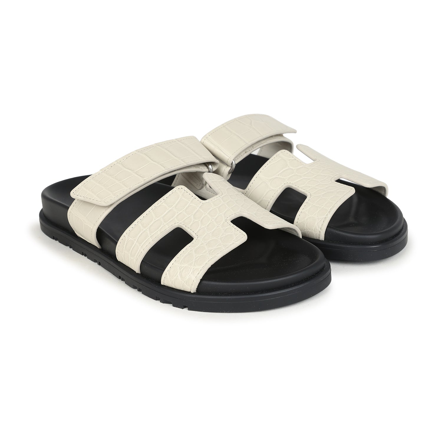 Hermes Chypre Techno Sandals Beige Glaise Matte Alligator Palladium Hardware 37 EU