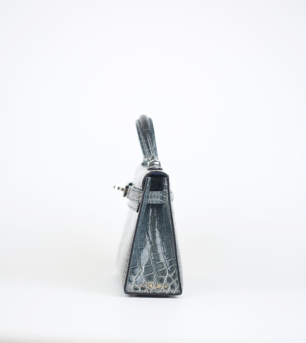 HERMÈS  Kelly II  OV Gris Ciment Crocodile Porosus Mat – Rare Collector’s Treasure