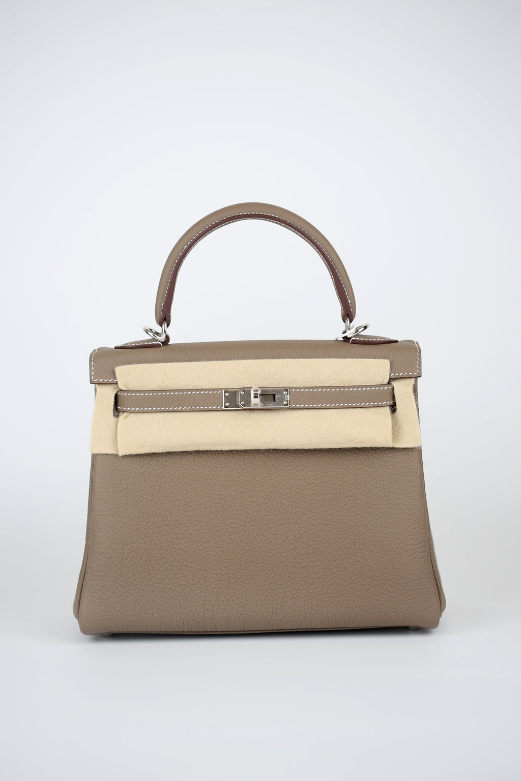 HERMES Togo Kelly Retourne 25 Etoupe