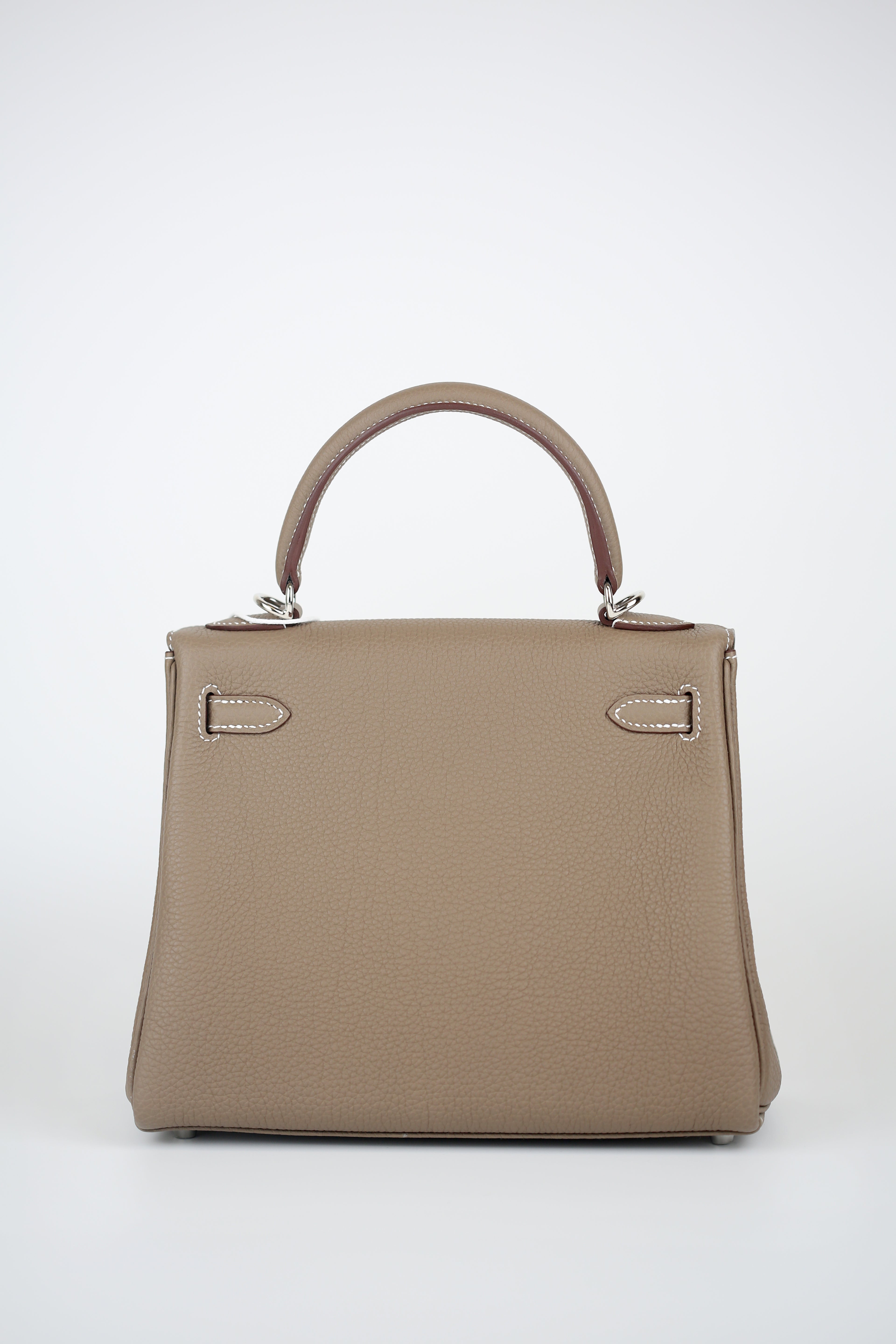 HERMES Togo Kelly Retourne 25 Etoupe