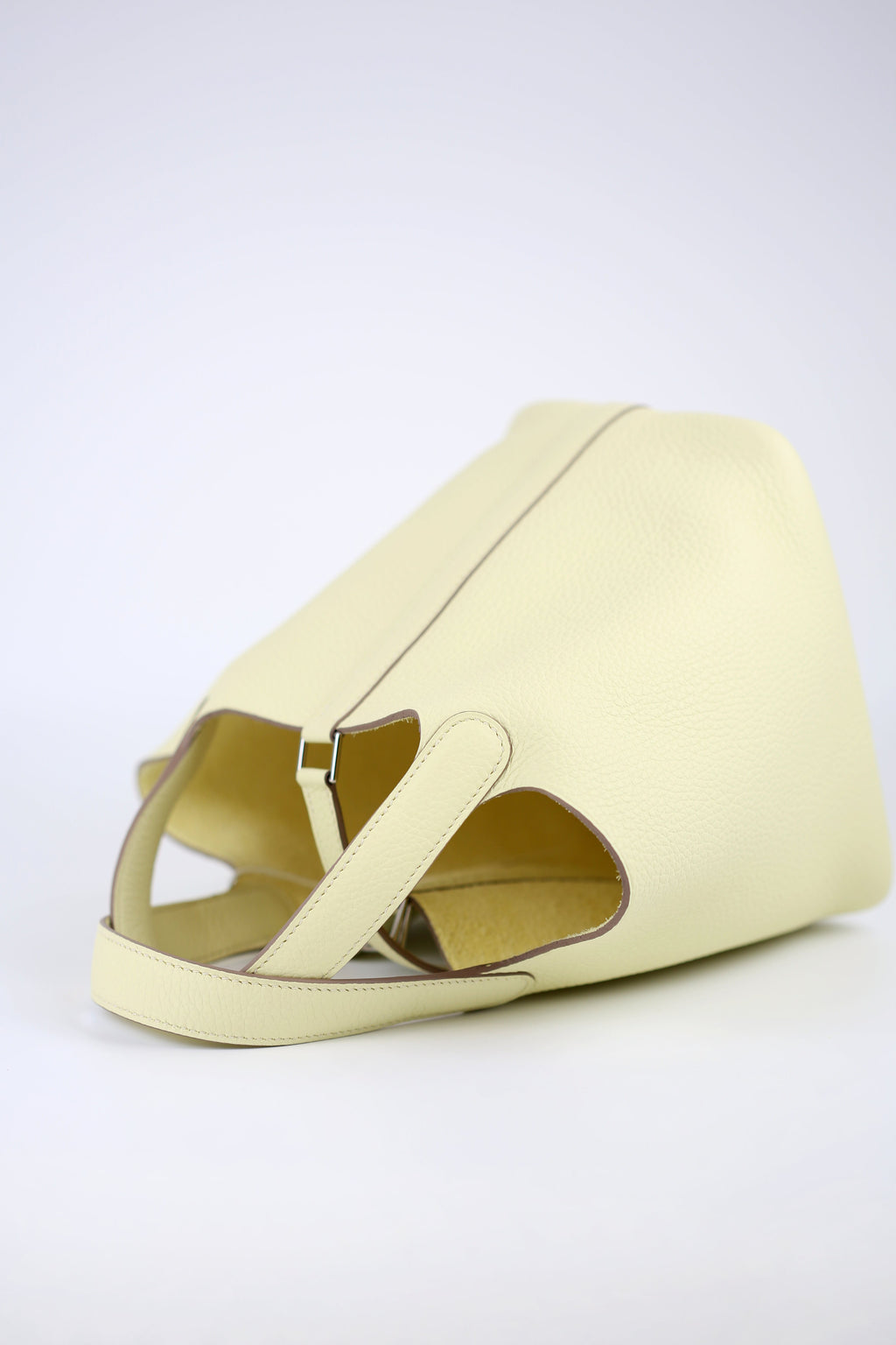 HERMÈS Clemence Picotin 22 Jaune milton