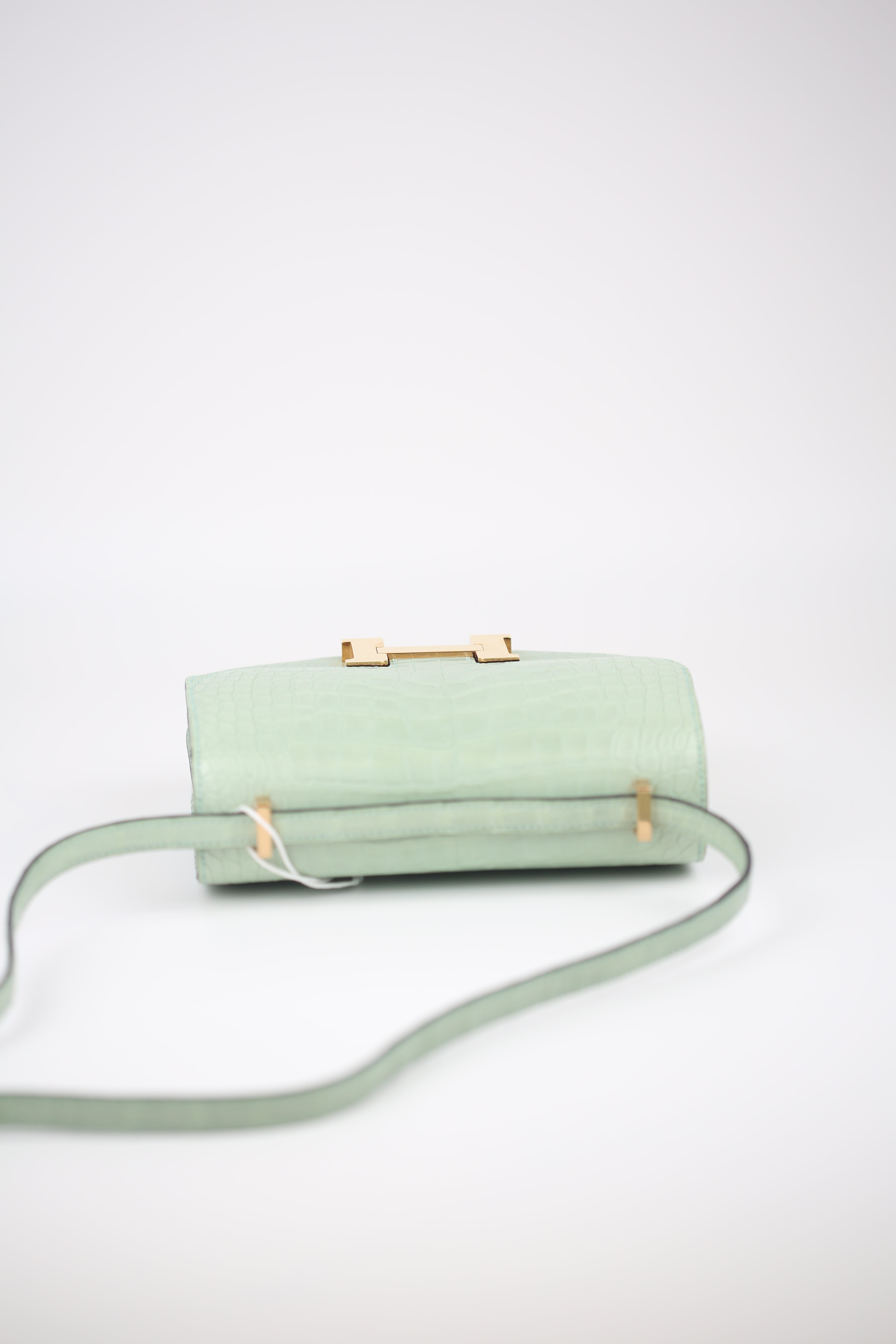 HERMÈS Shiny Alligator Constance 18 Vert d'Eau