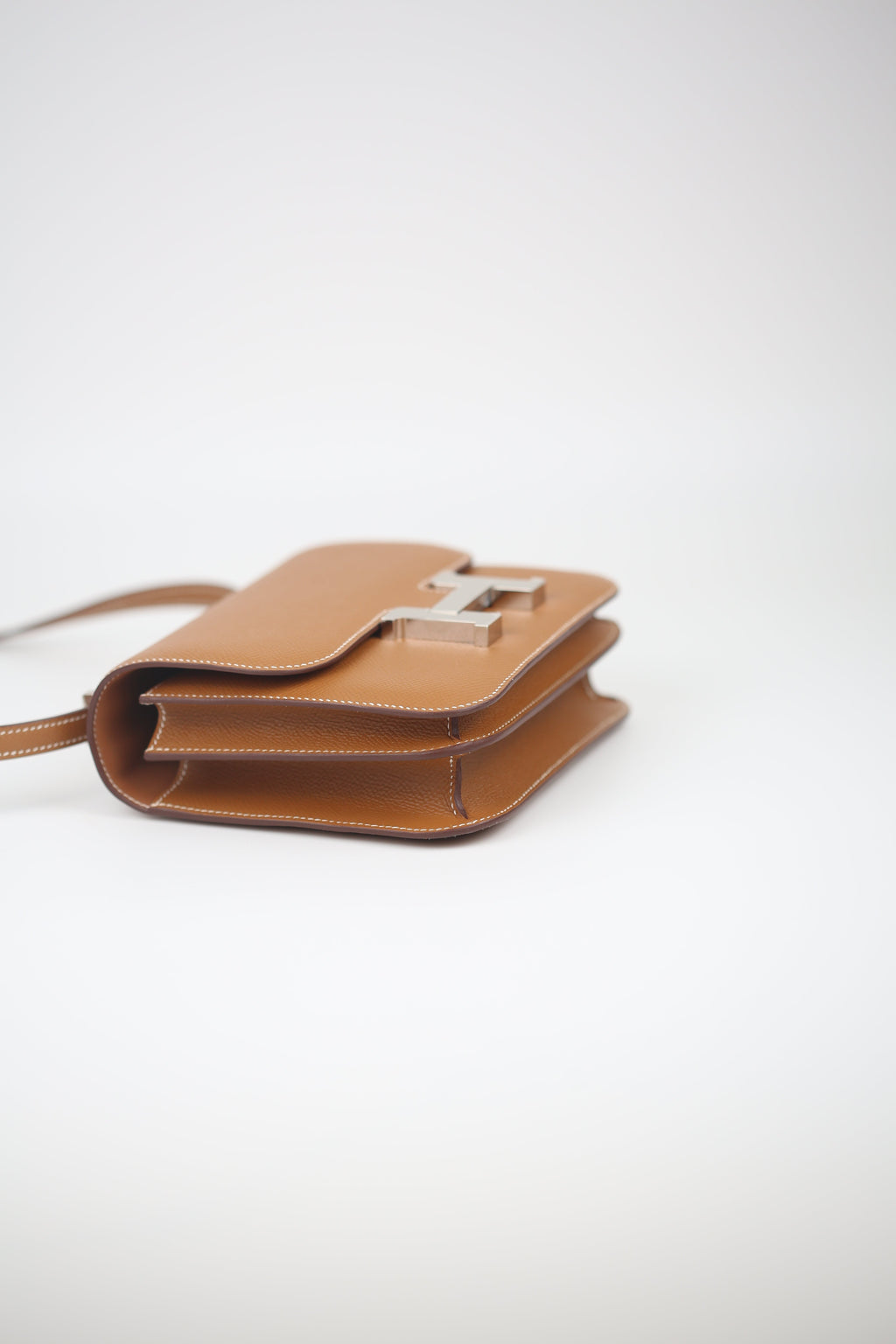 HERMÈS  Epsom Constance 18 Gold