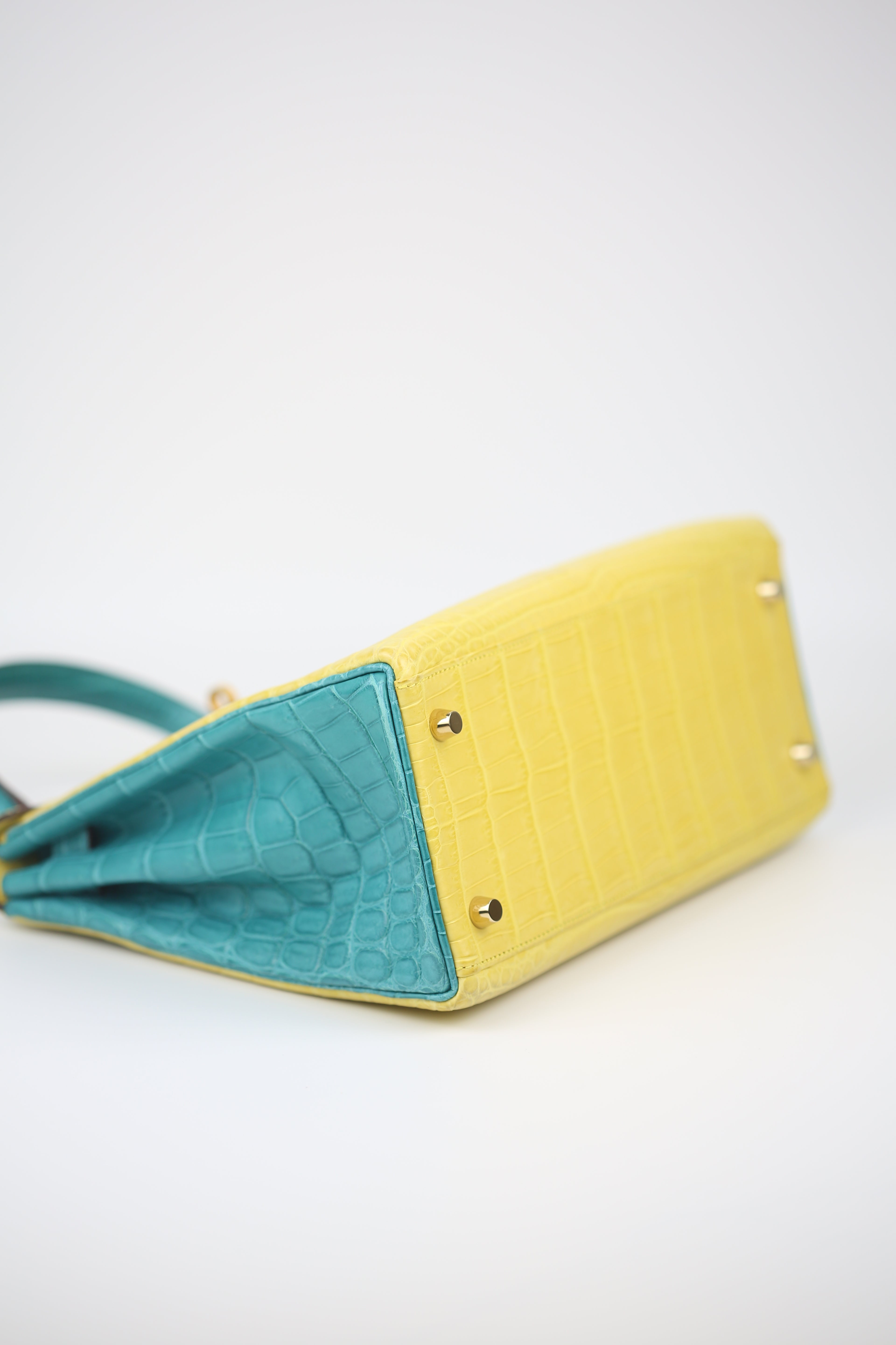 HERMÈS  Niloticus Kelly 28 Lime and Malachite