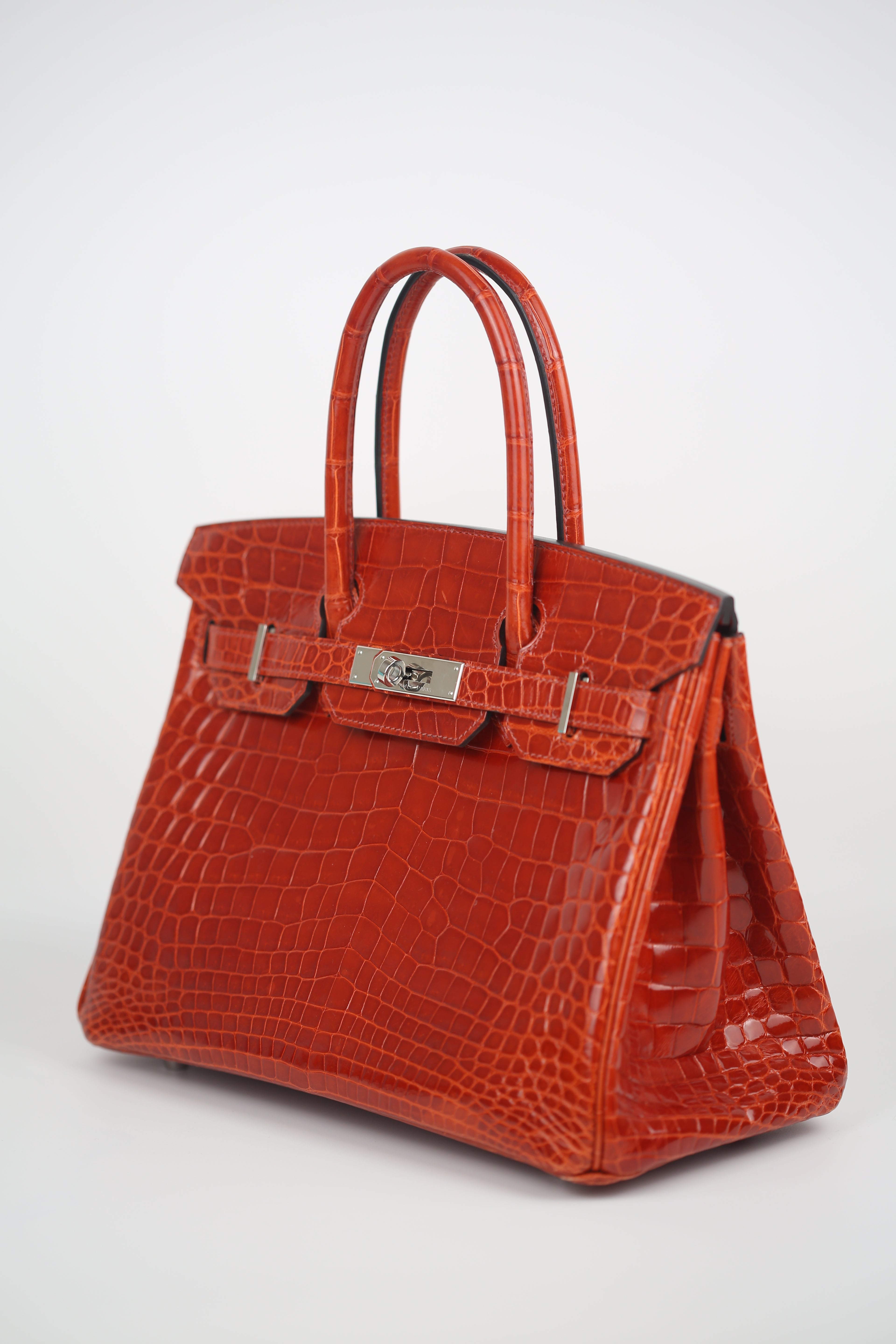 HERMÈS Niloticus Crocodile Birkin 30 Red