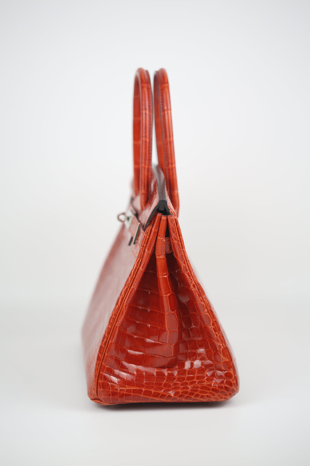 HERMÈS Niloticus Crocodile Birkin 30 Red