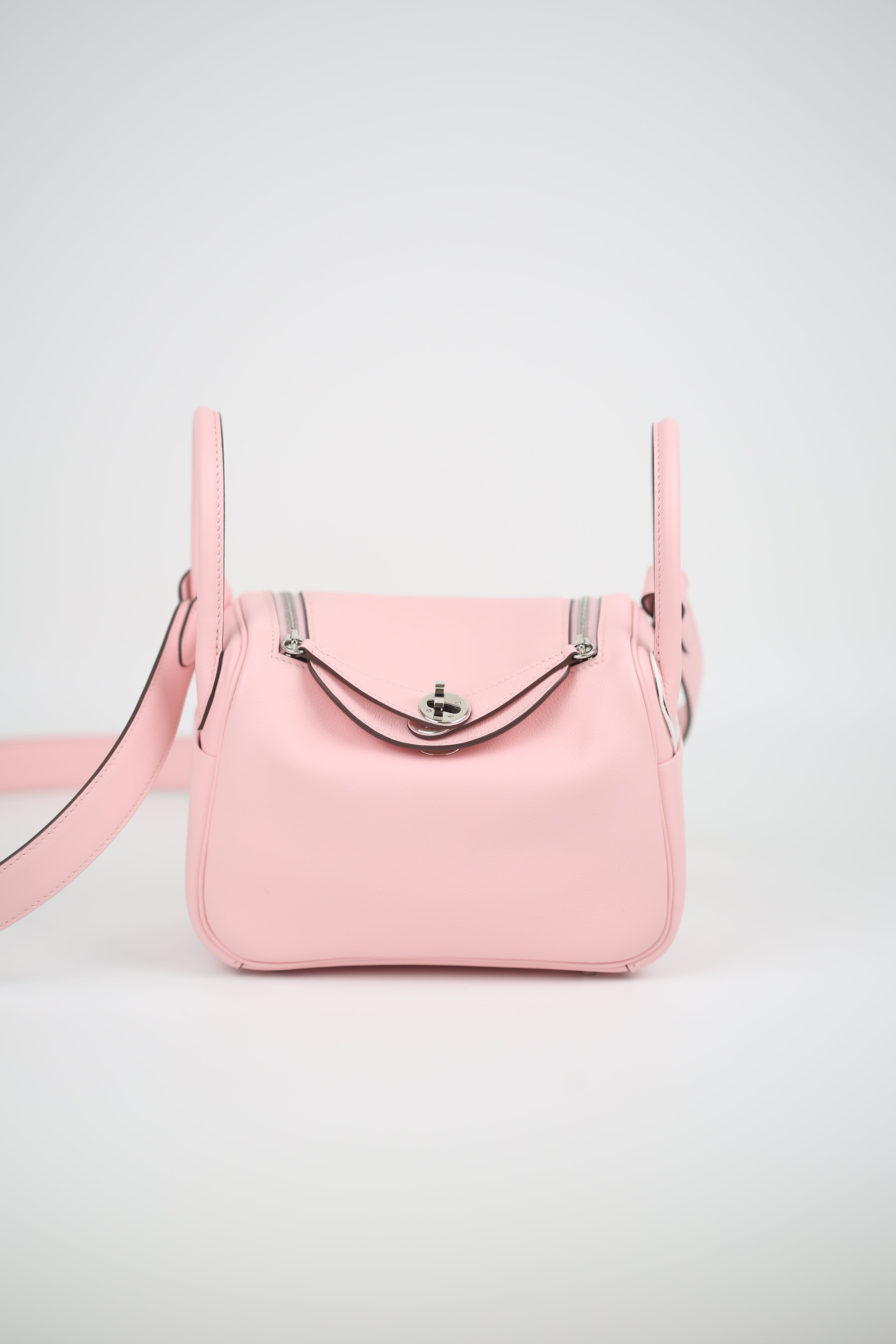 HERMÈS  Swift Mini Lindy Rose Sakura