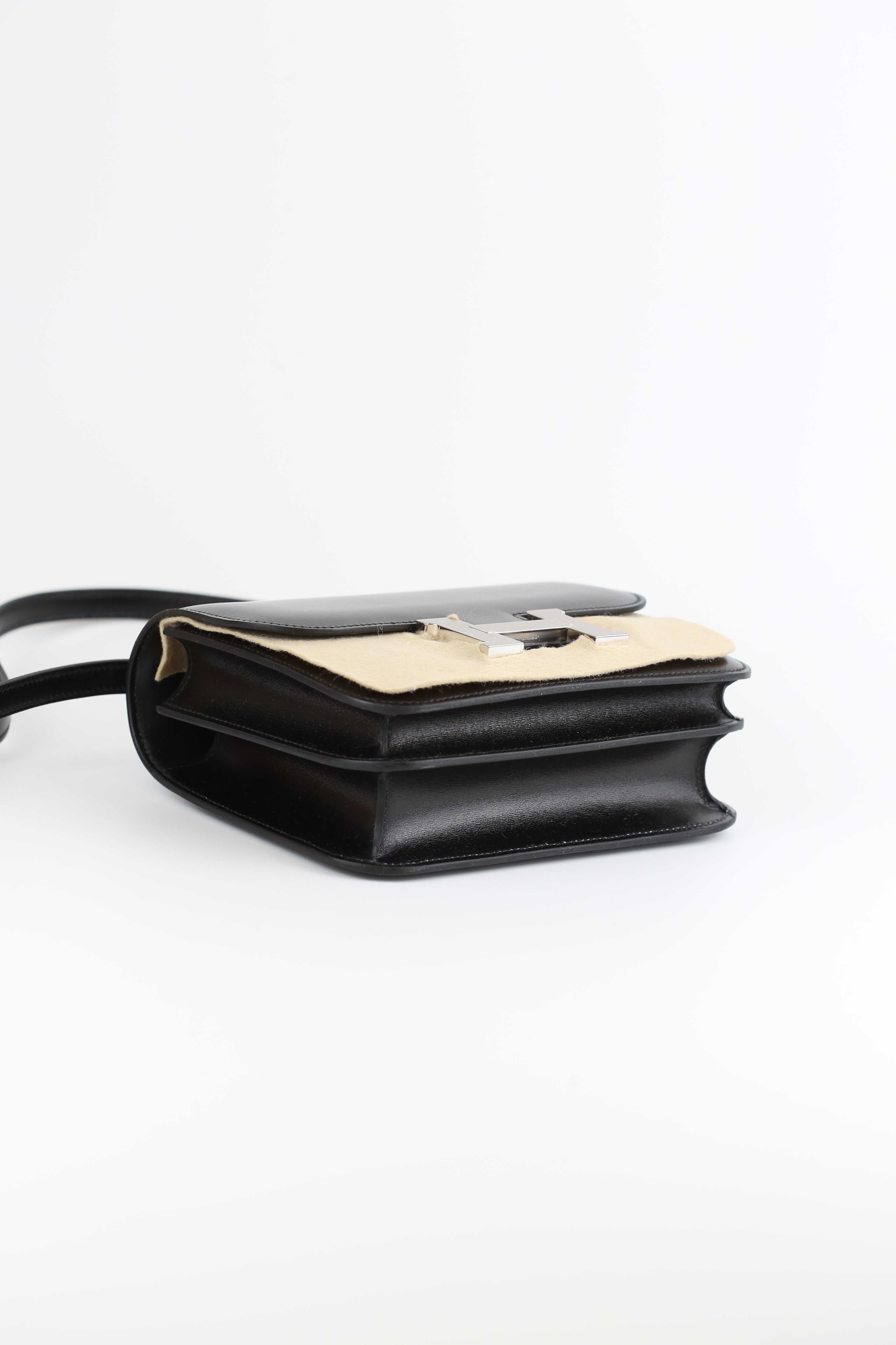 HERMES Box  mini Constance Noir