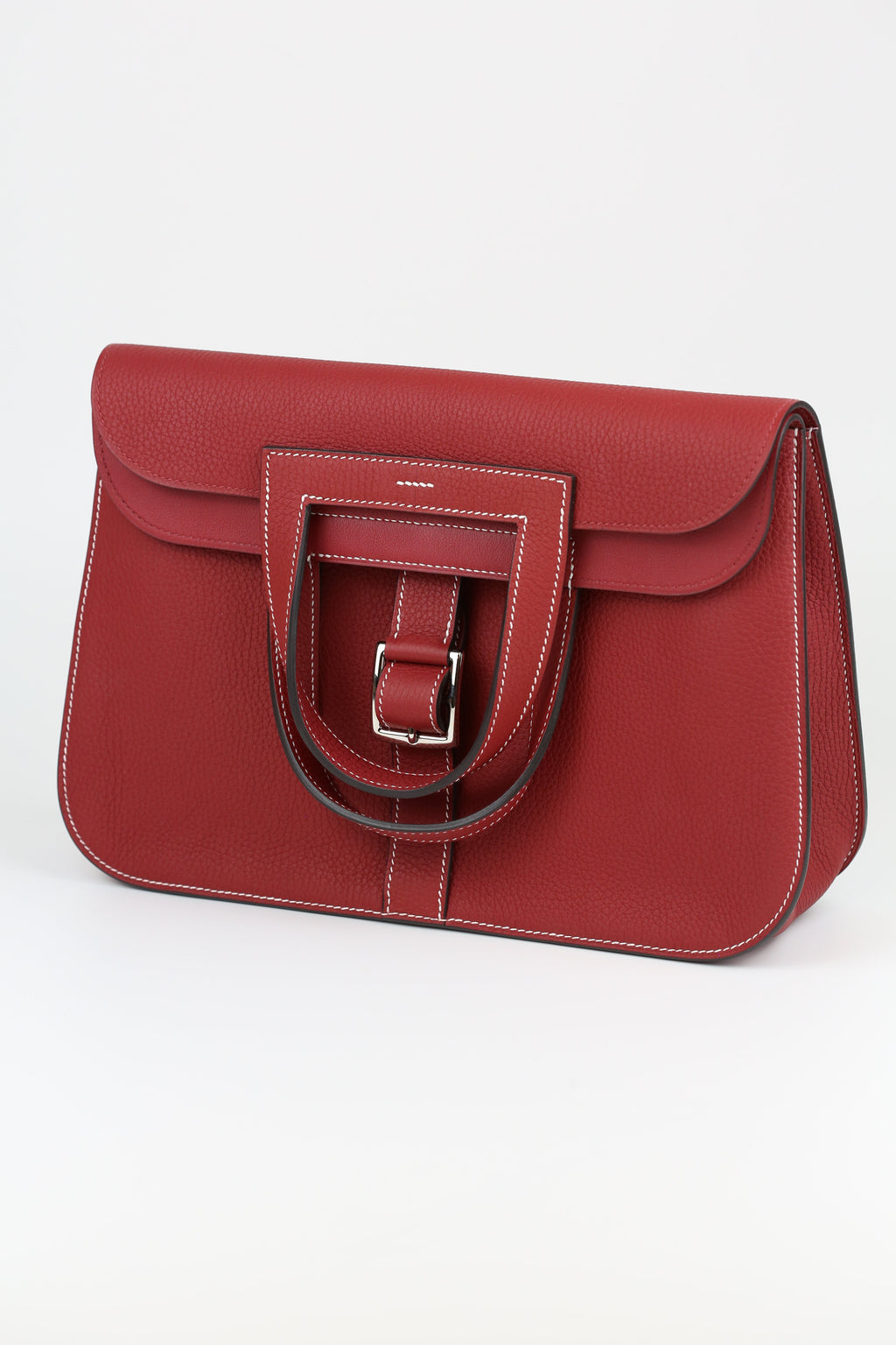 Hermes Halzan 31 in Rouge Grenat Red
