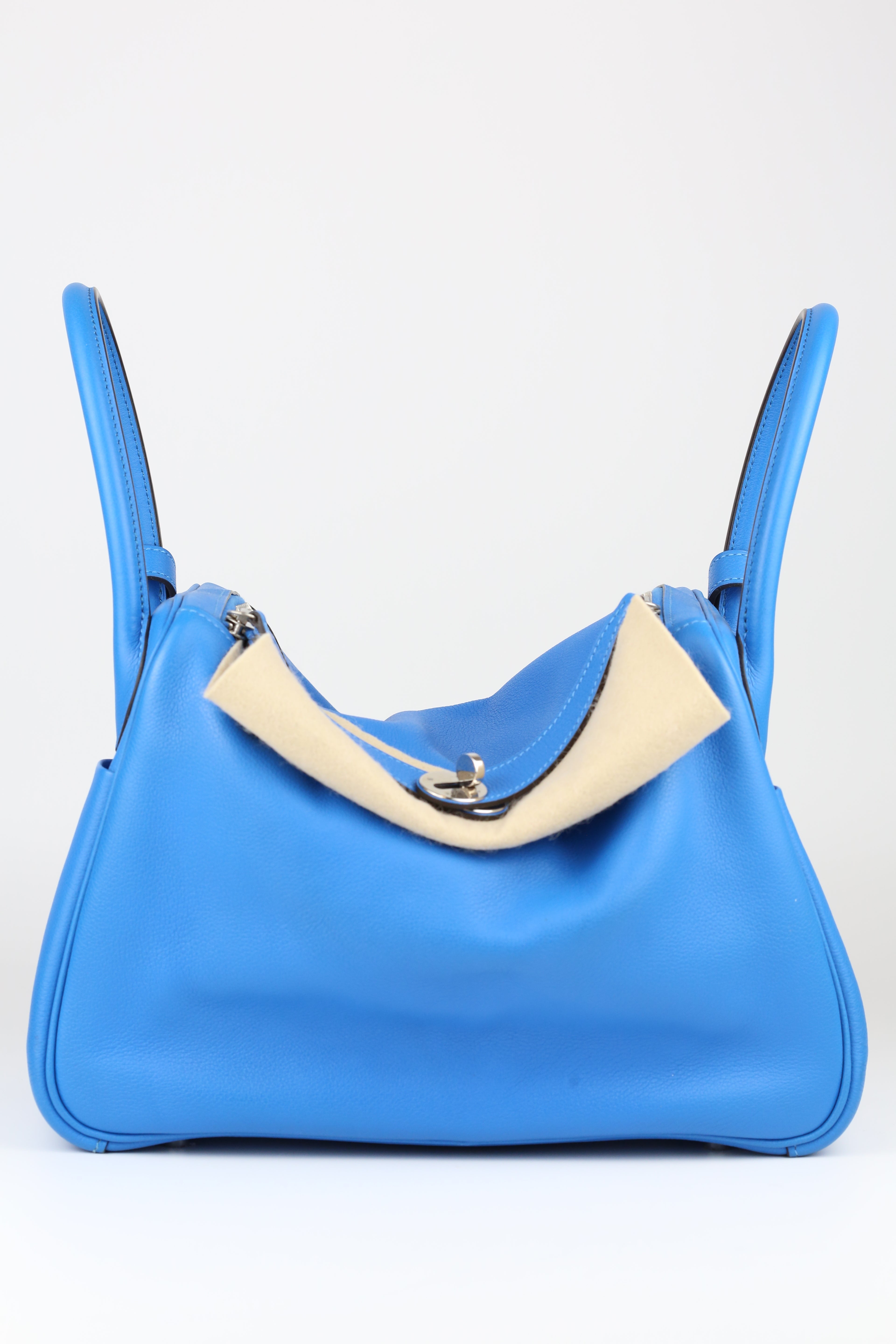 HERMÈS Bleu Hydra Lindy30