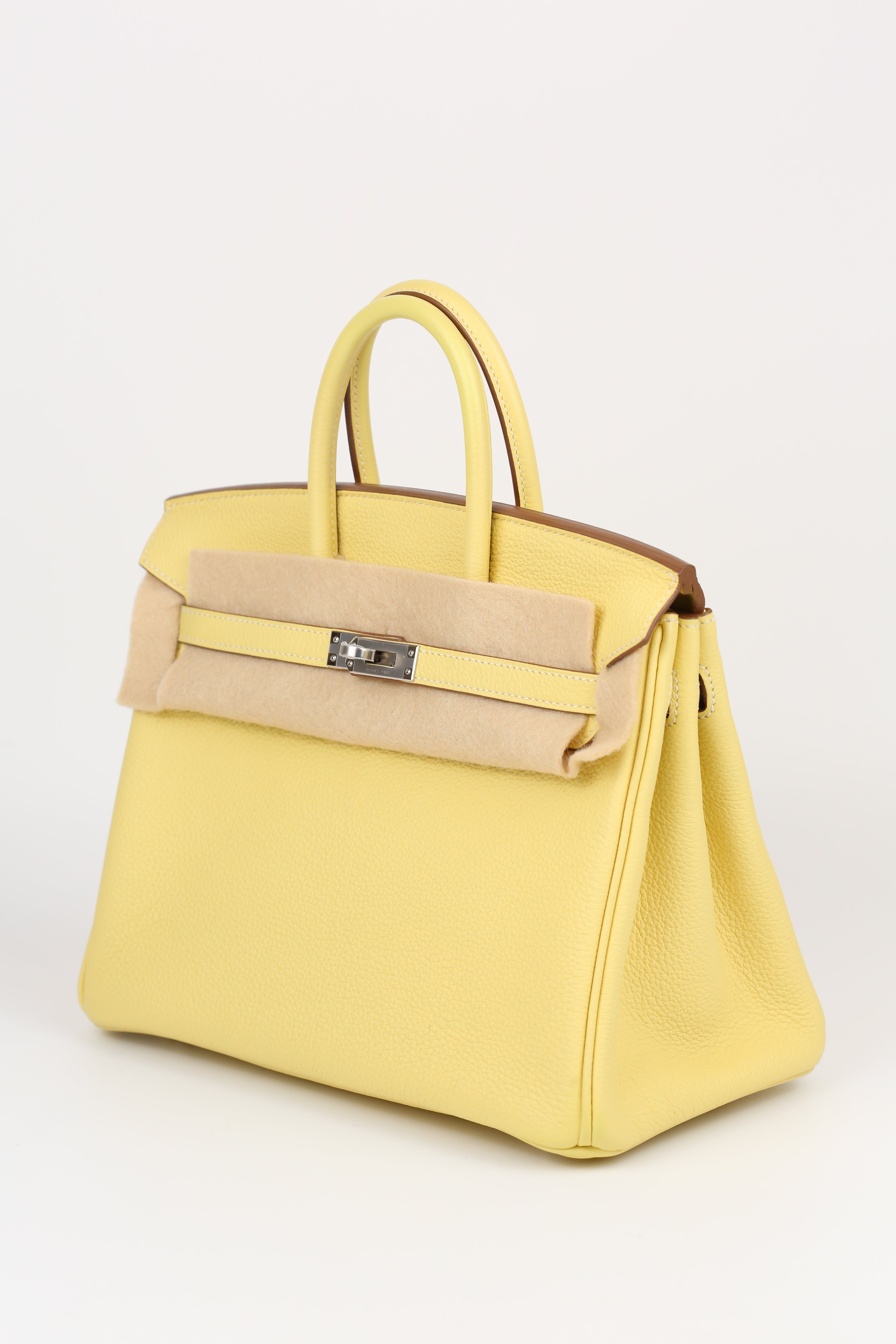 HERMÈS Birkin 25 Jaune Poussin