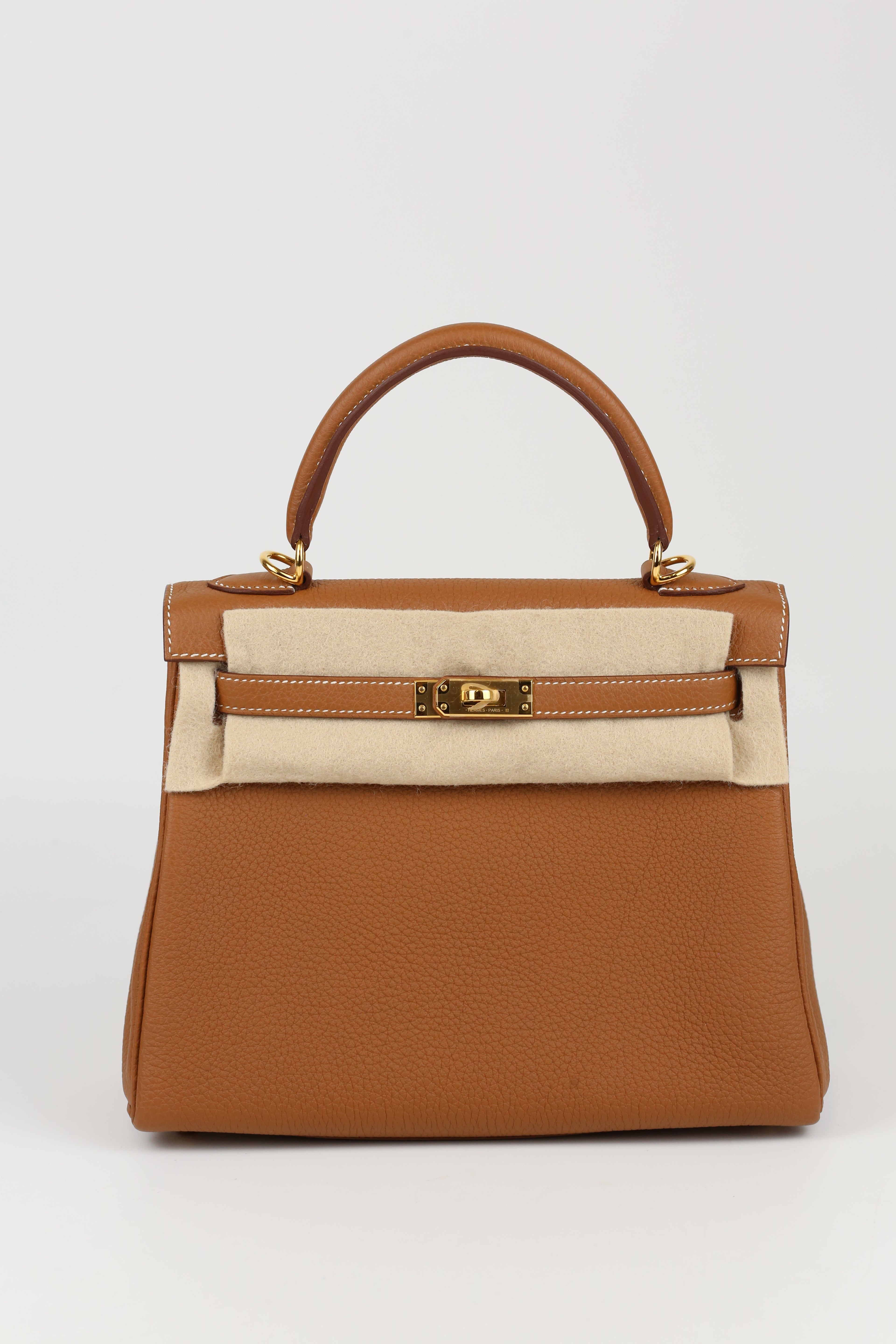 HERMÈS Kelly 25 Gold