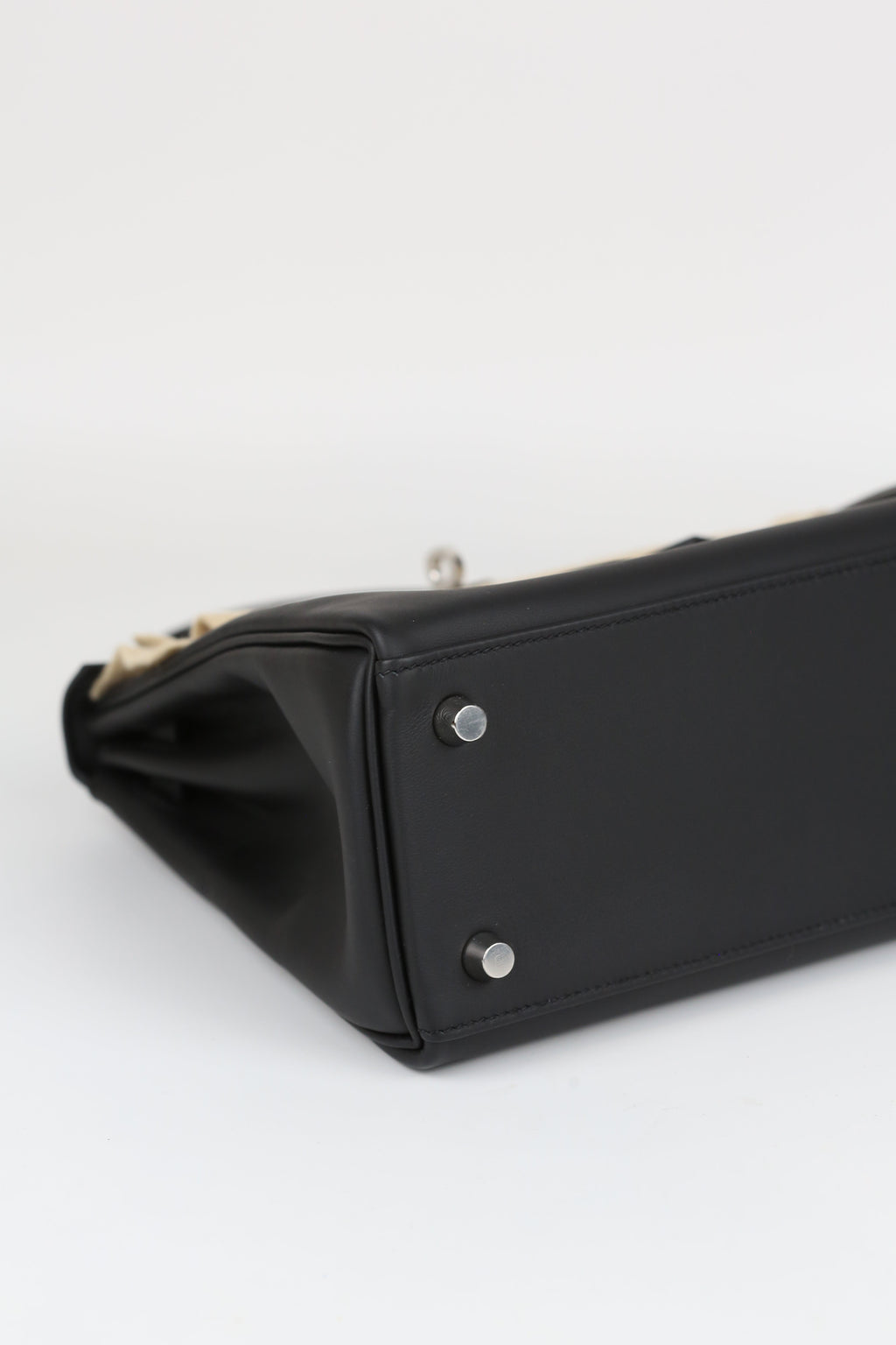 HERMÈS Kelly 25 Colormatic Black
