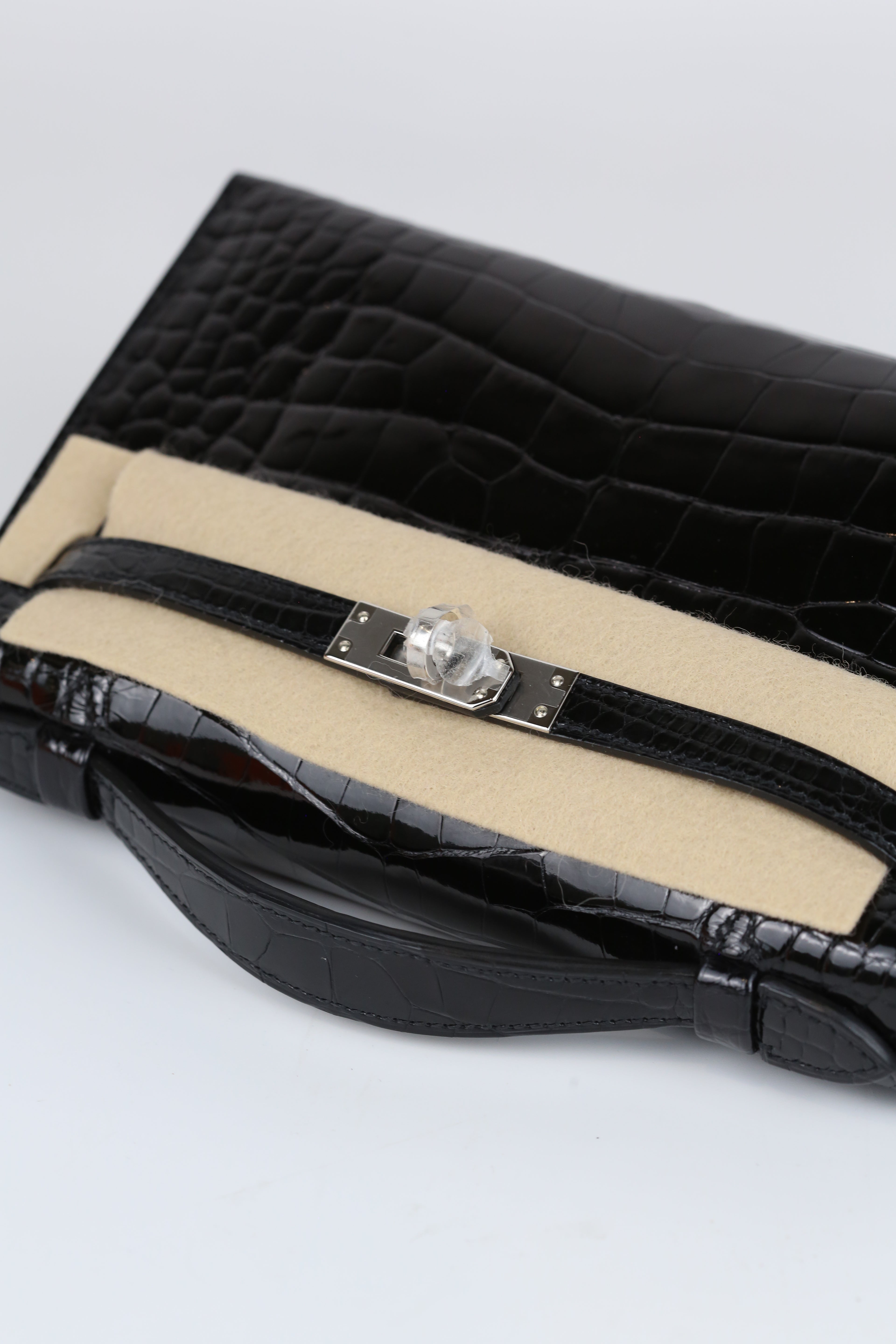 HERMÈS Kelly Pochette Black Silver