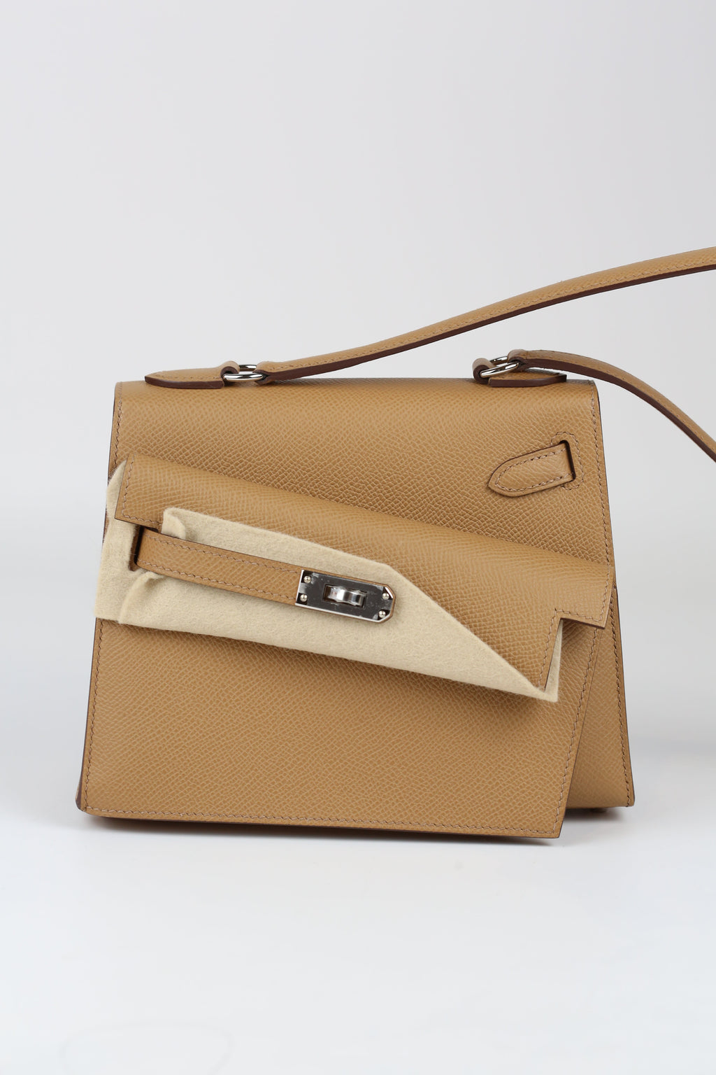 HERMÈS Kelly Desordre