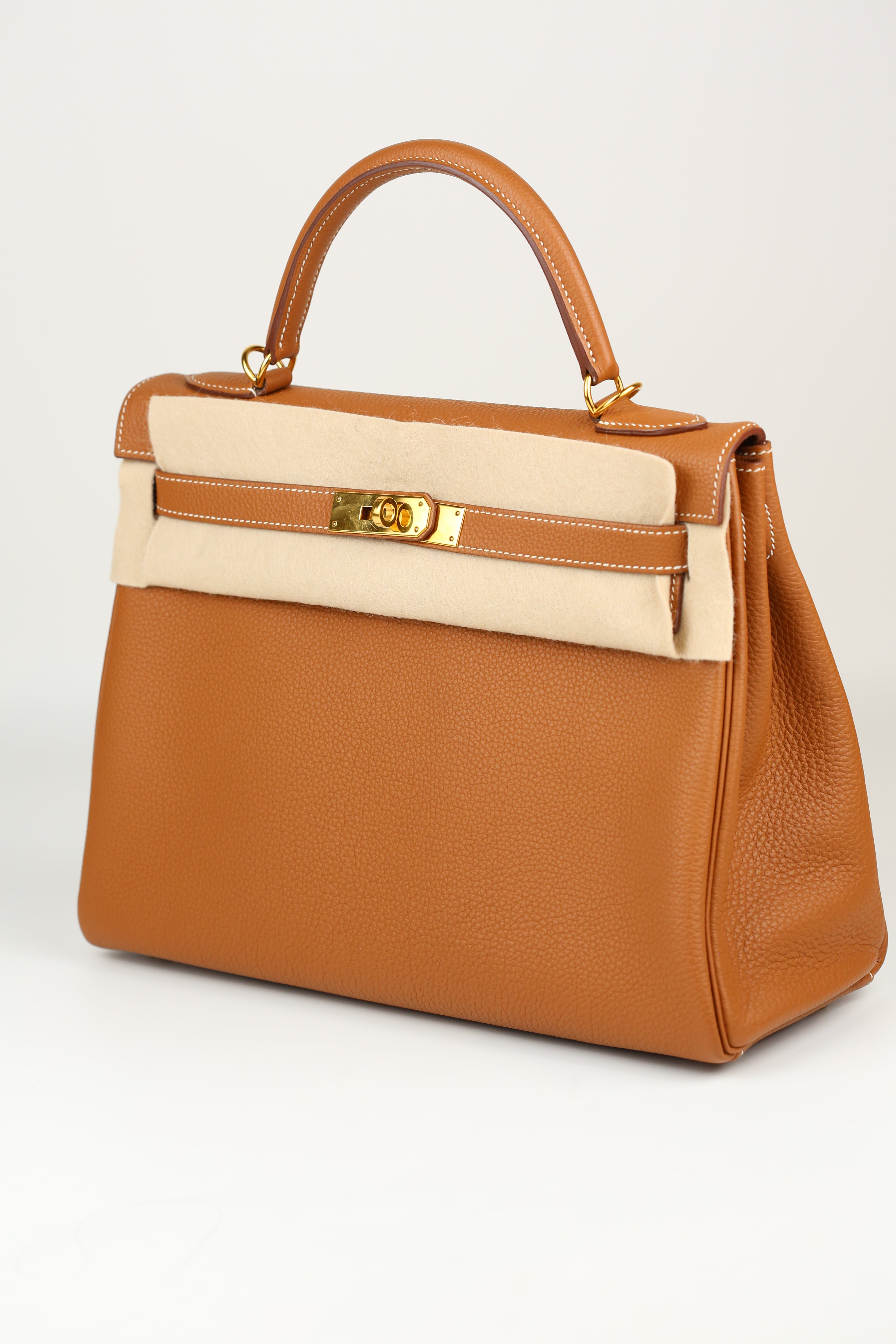 HERMÈS Kelly 32 Gold