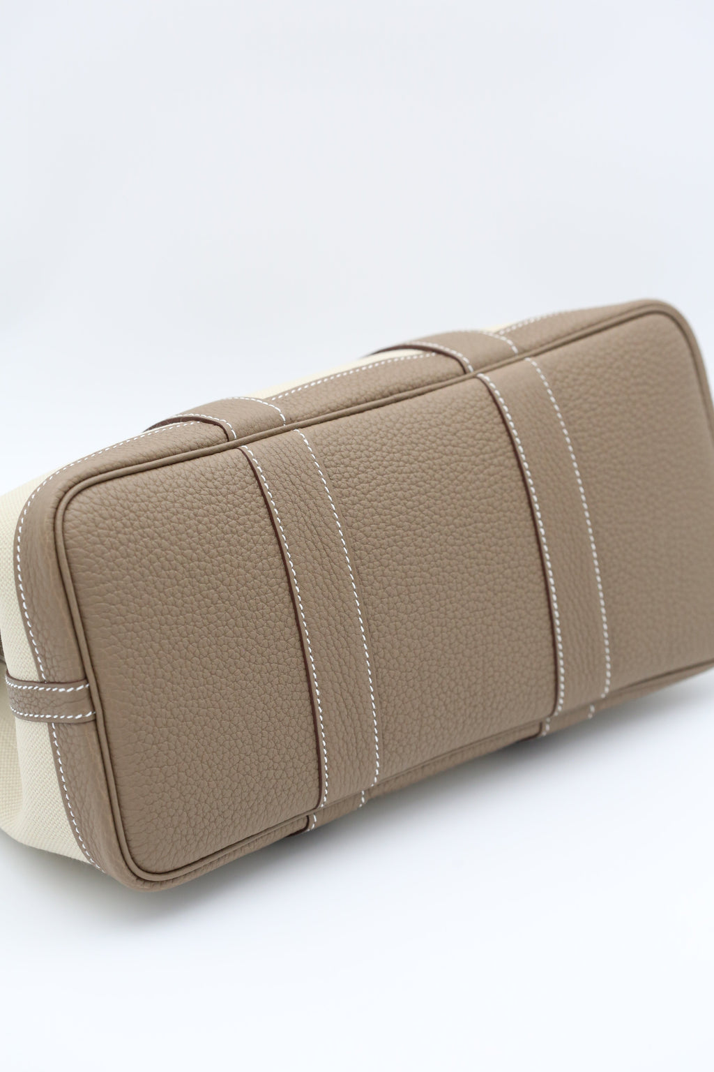 HERMÈS Garden 30 Etoupe Canvas