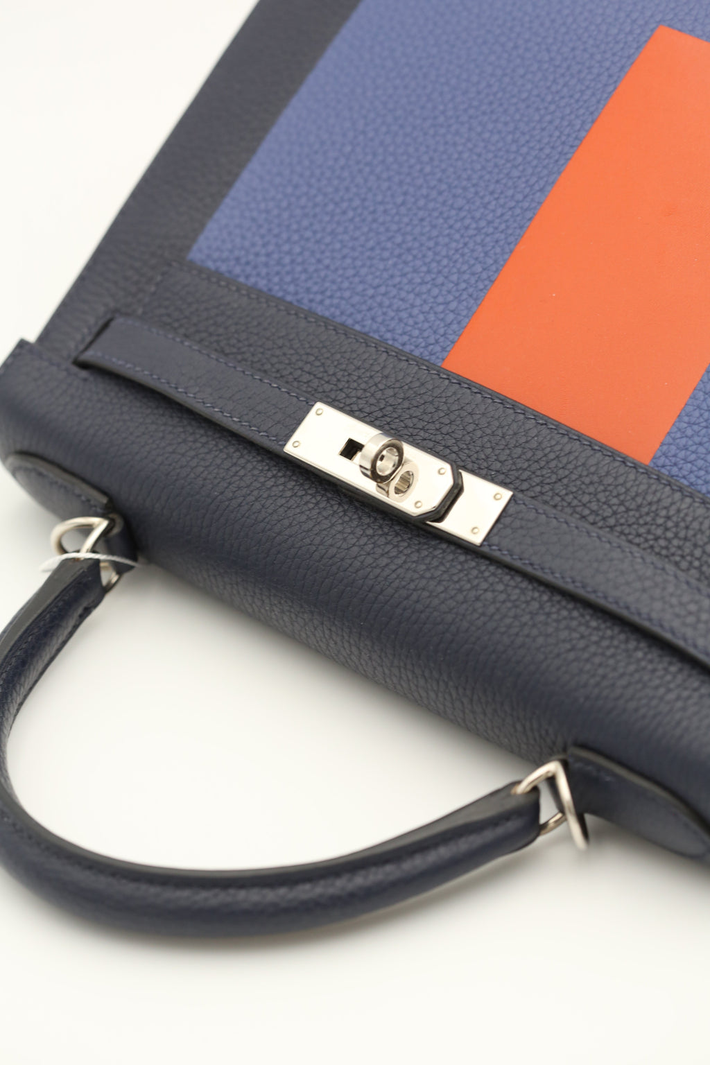 HERMÈS Kelly 28