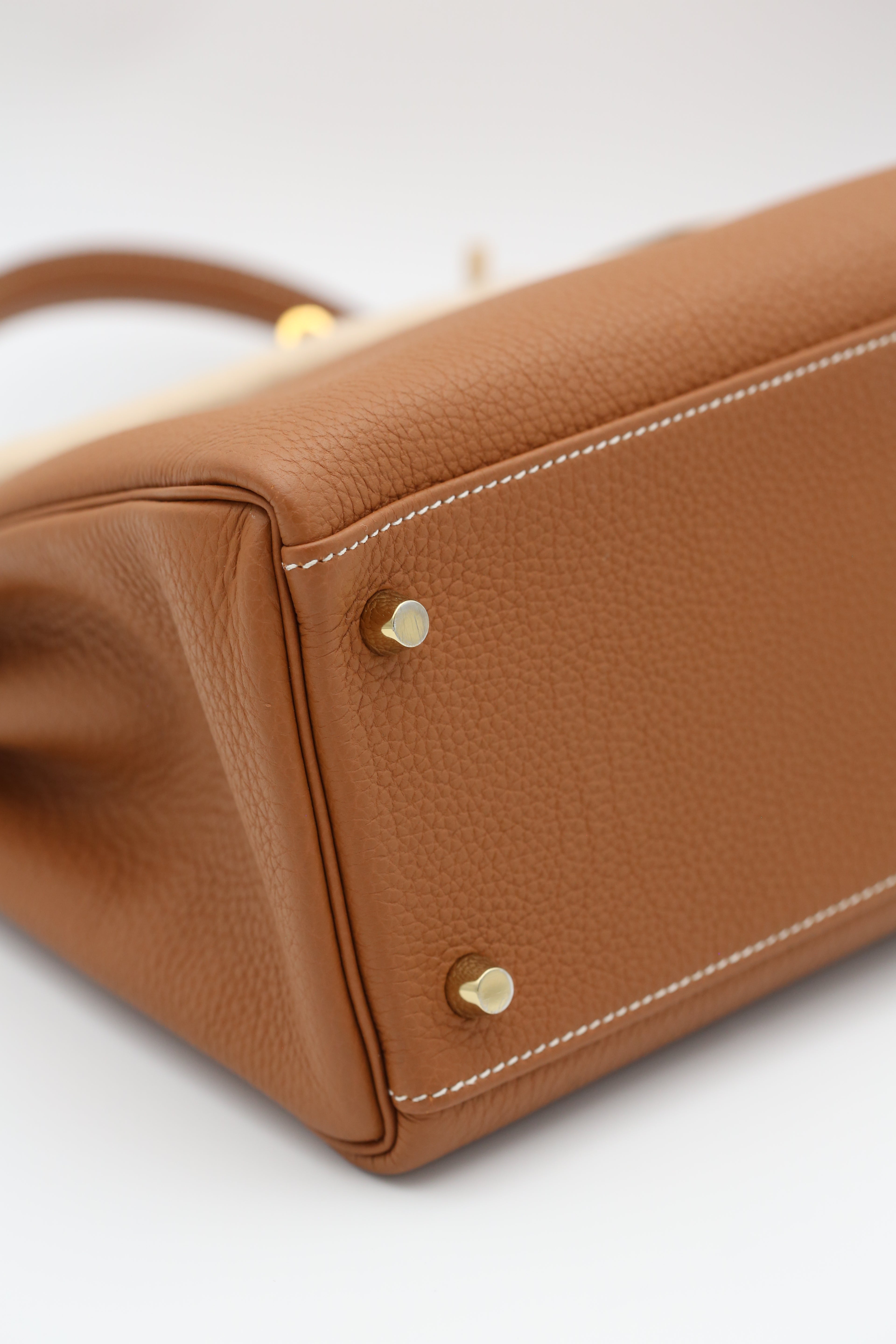 HERMÈS Kelly 32 Gold