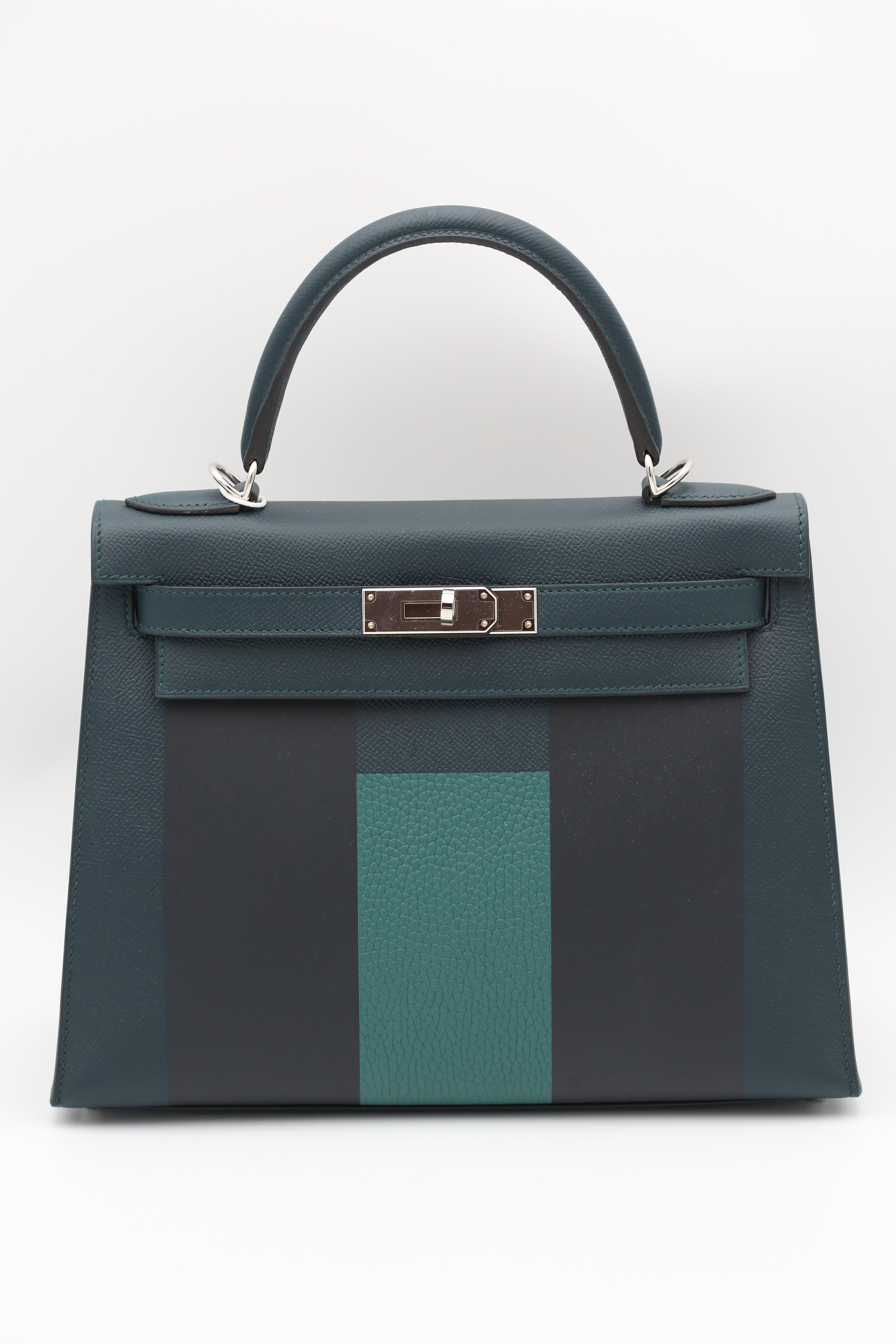 HERMÈS Kelly 28 Vert Cypress Silver
