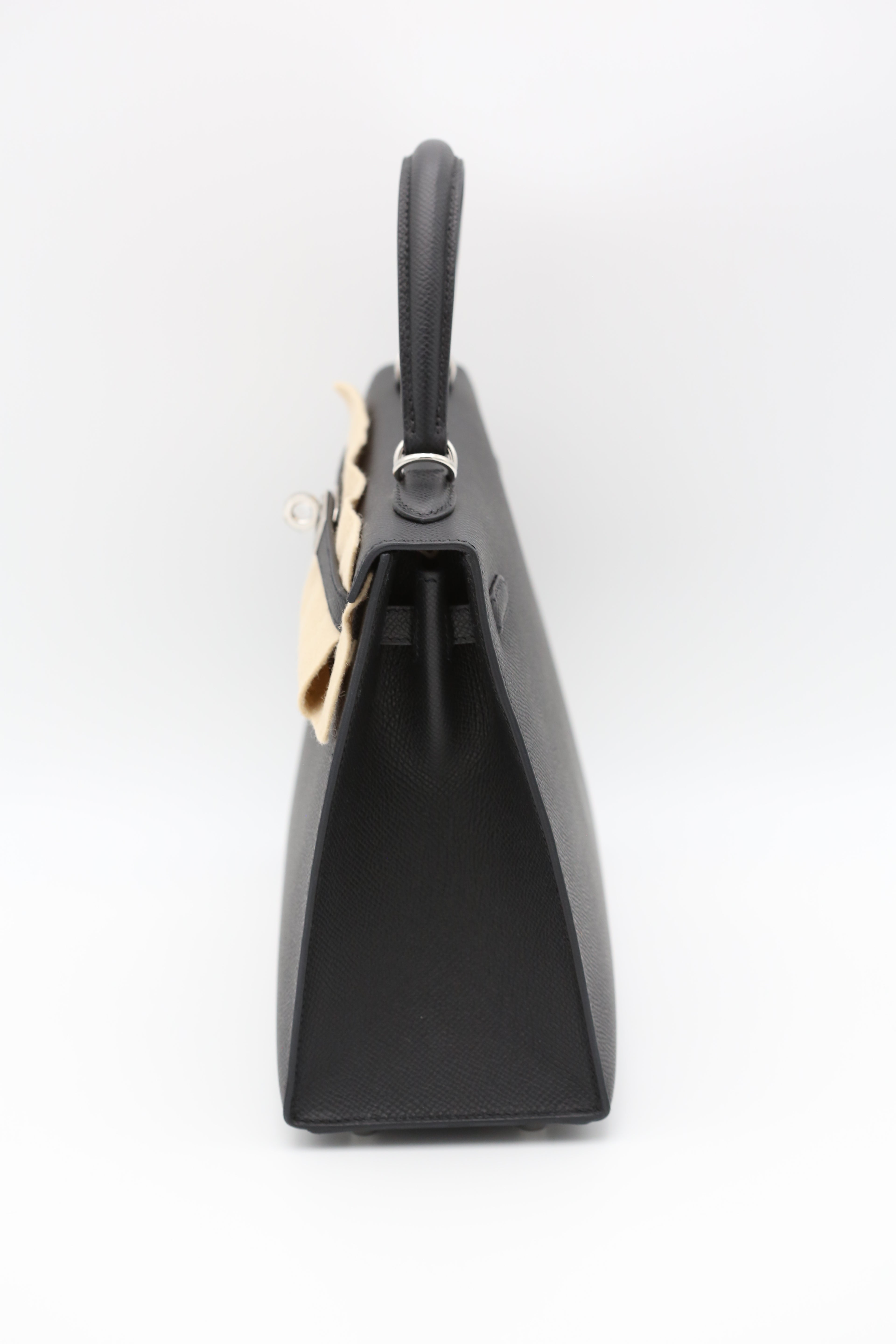 HERMÈS Kelly 28 Epsom Silver