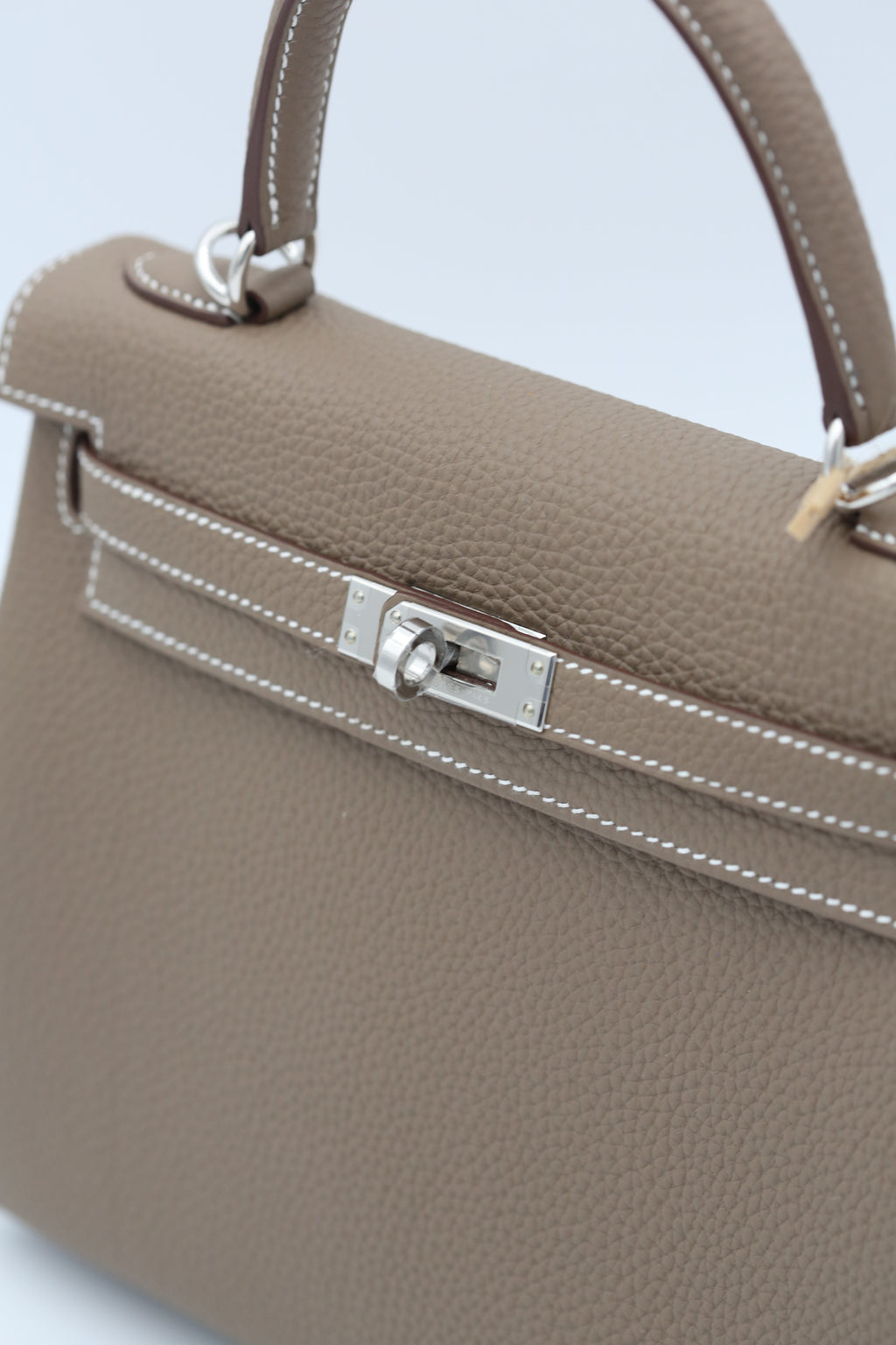 HERMÈS Kelly 25 Etoupe Silver