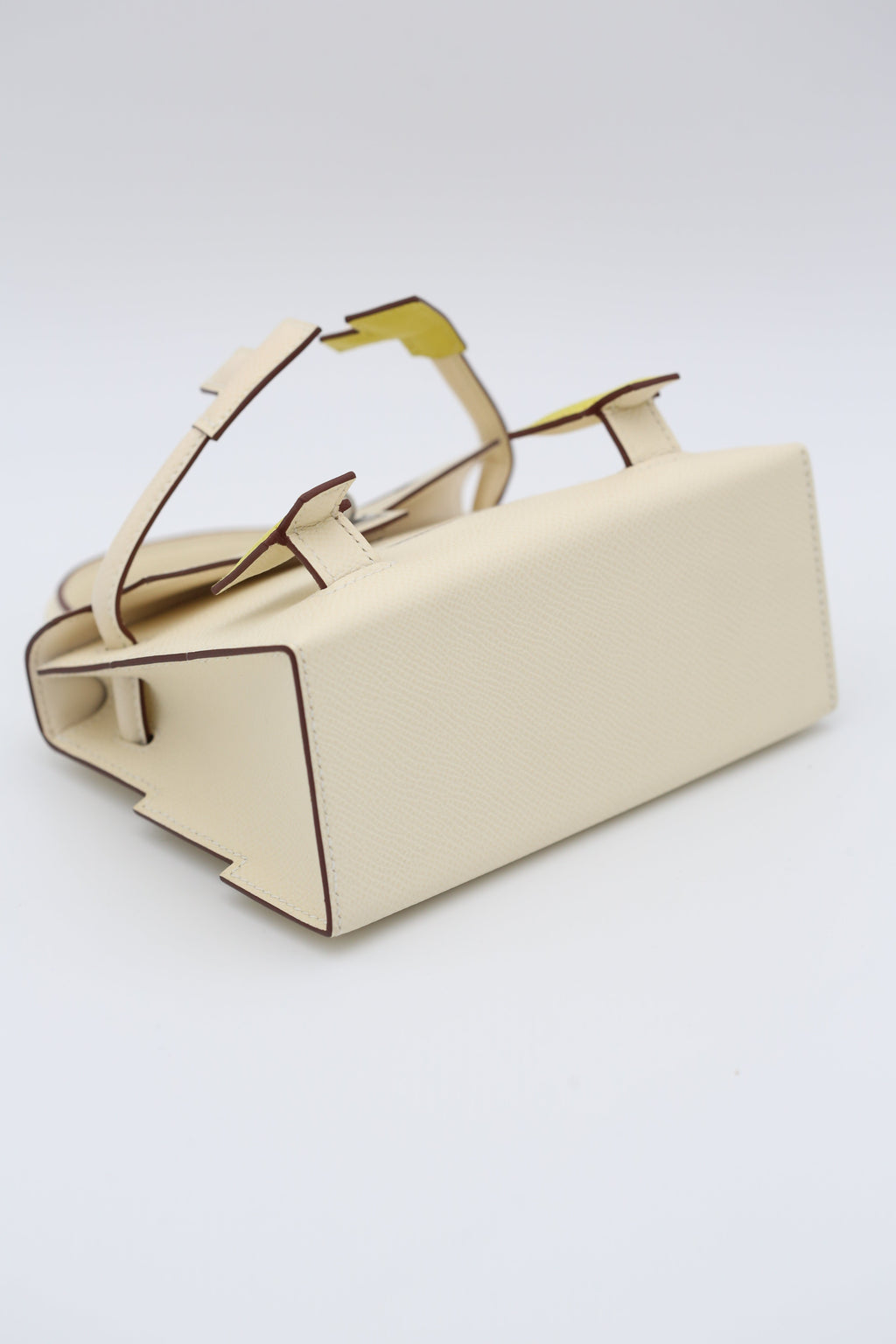 HERMÈS Kelly Doll Nata