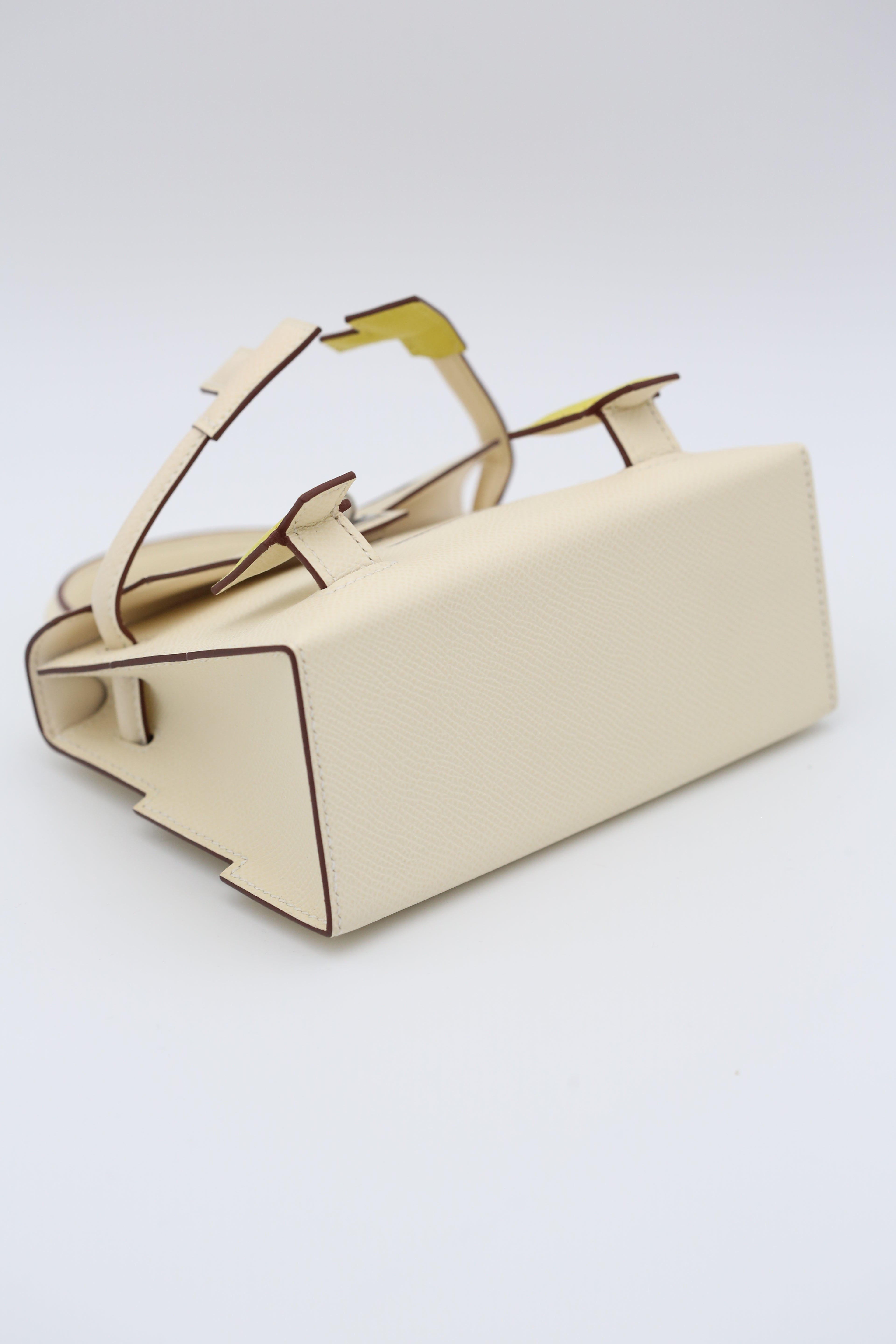 HERMÈS Kelly Doll Nata
