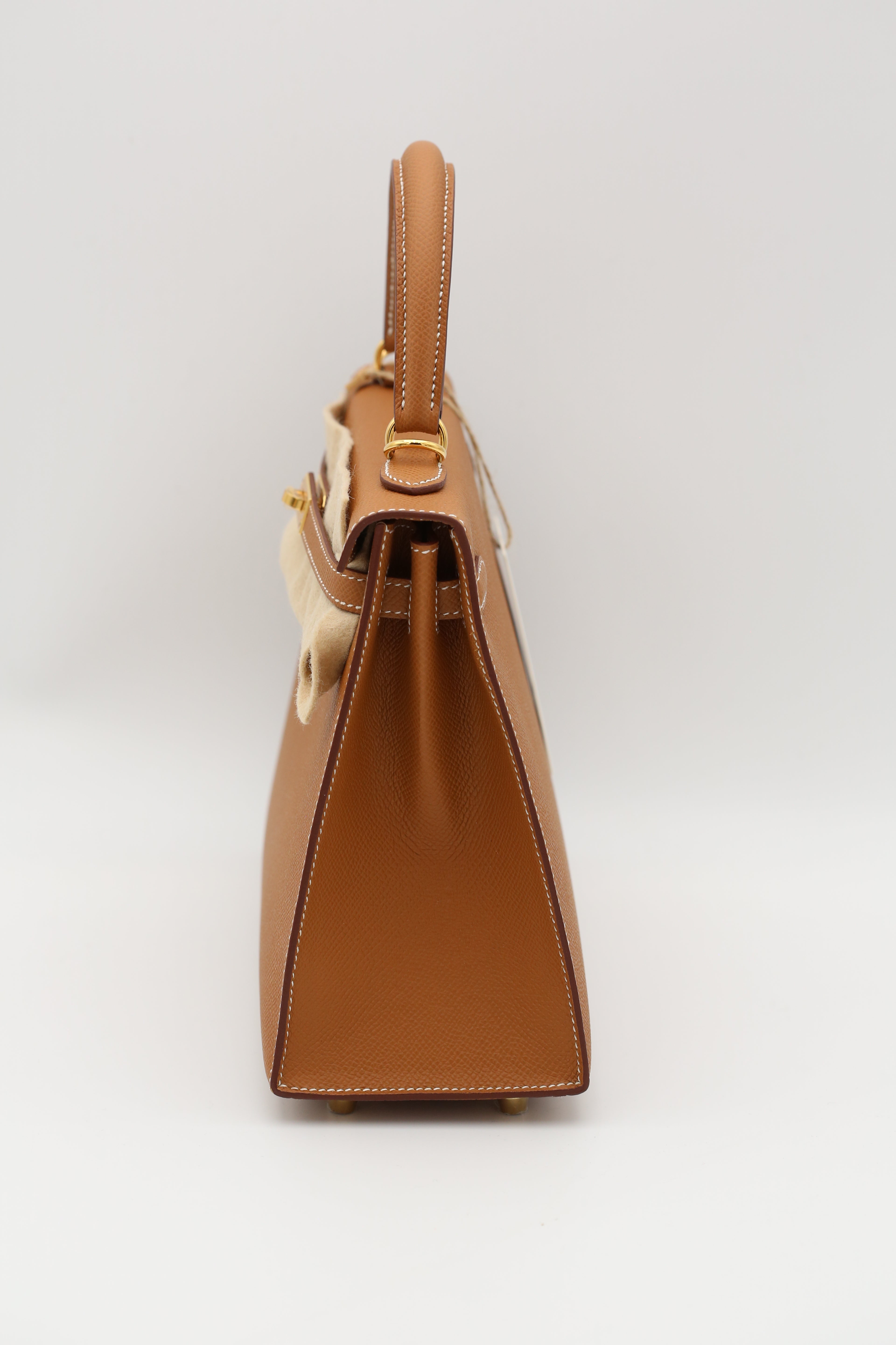 HERMÈS Kelly 25 Gold