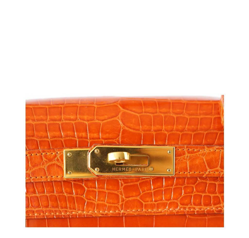 Hermès Kelly 32 Orange Crocodile Bag