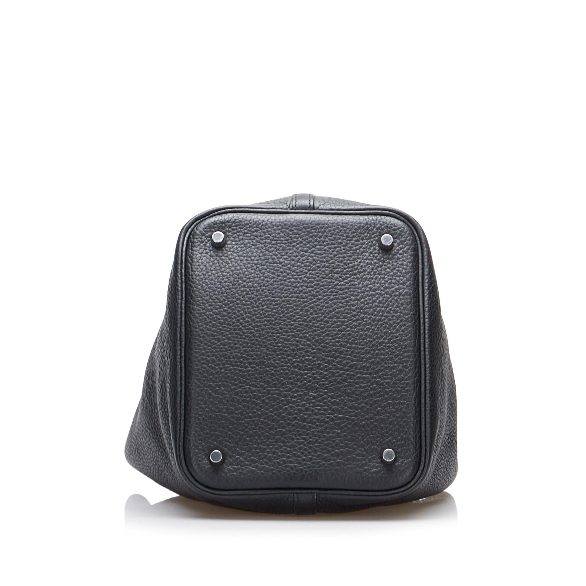 Hermes Taurillon Clemence Picotin Lock 22 (SHG-ma67U7)