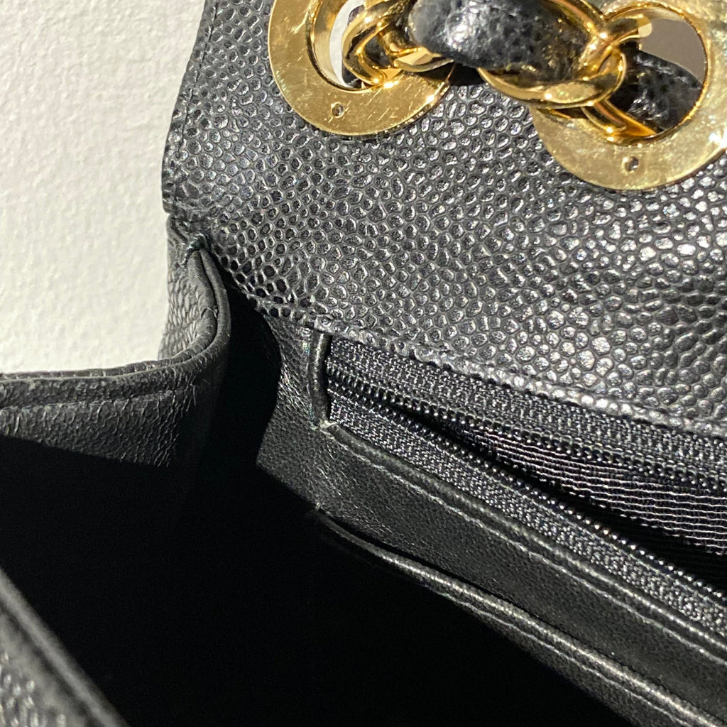 CHANEL 2000-2001 Classic Flap Jumbo Black Caviar