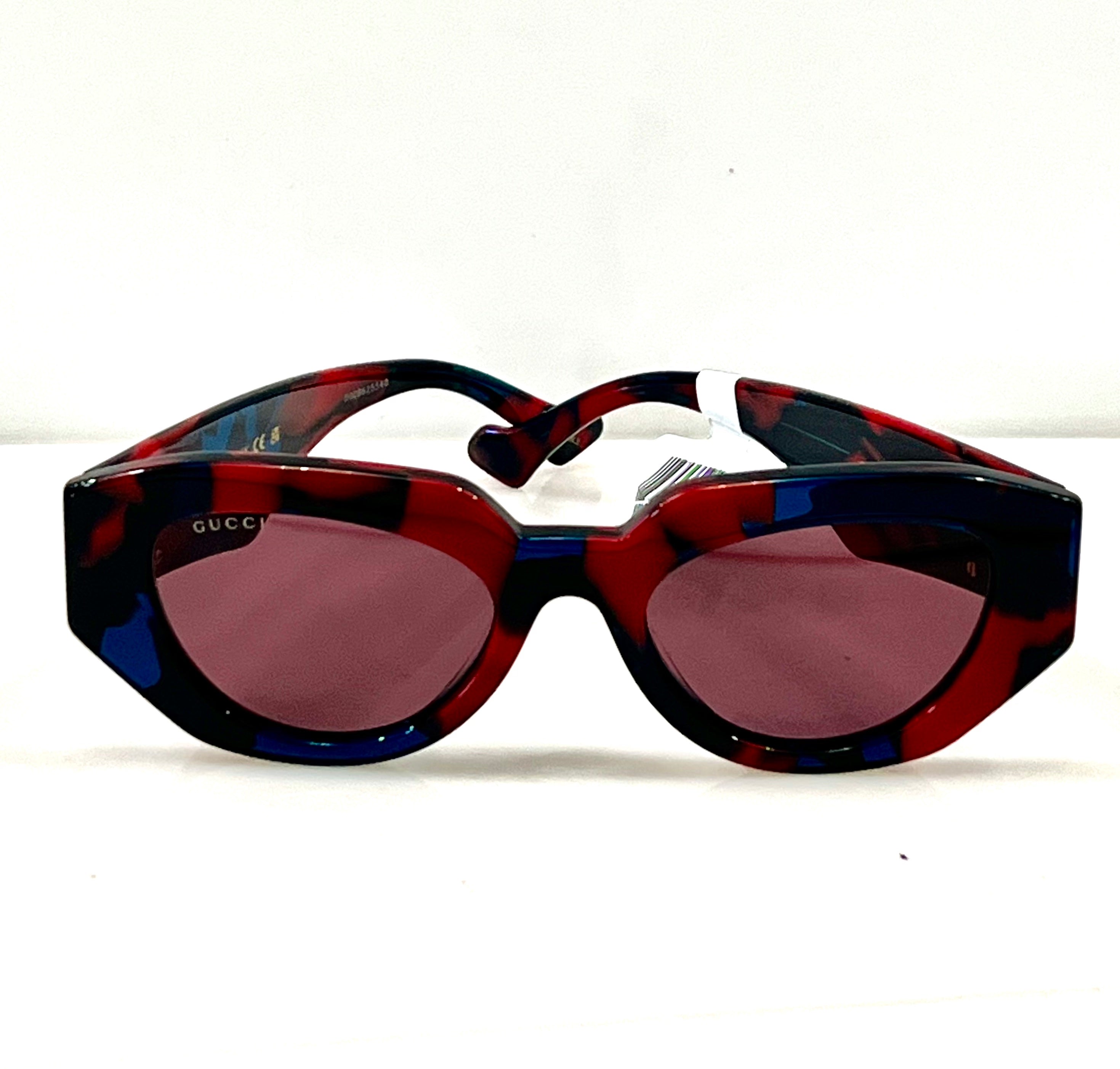 GUCCI CAT EYE SUNGLASSES