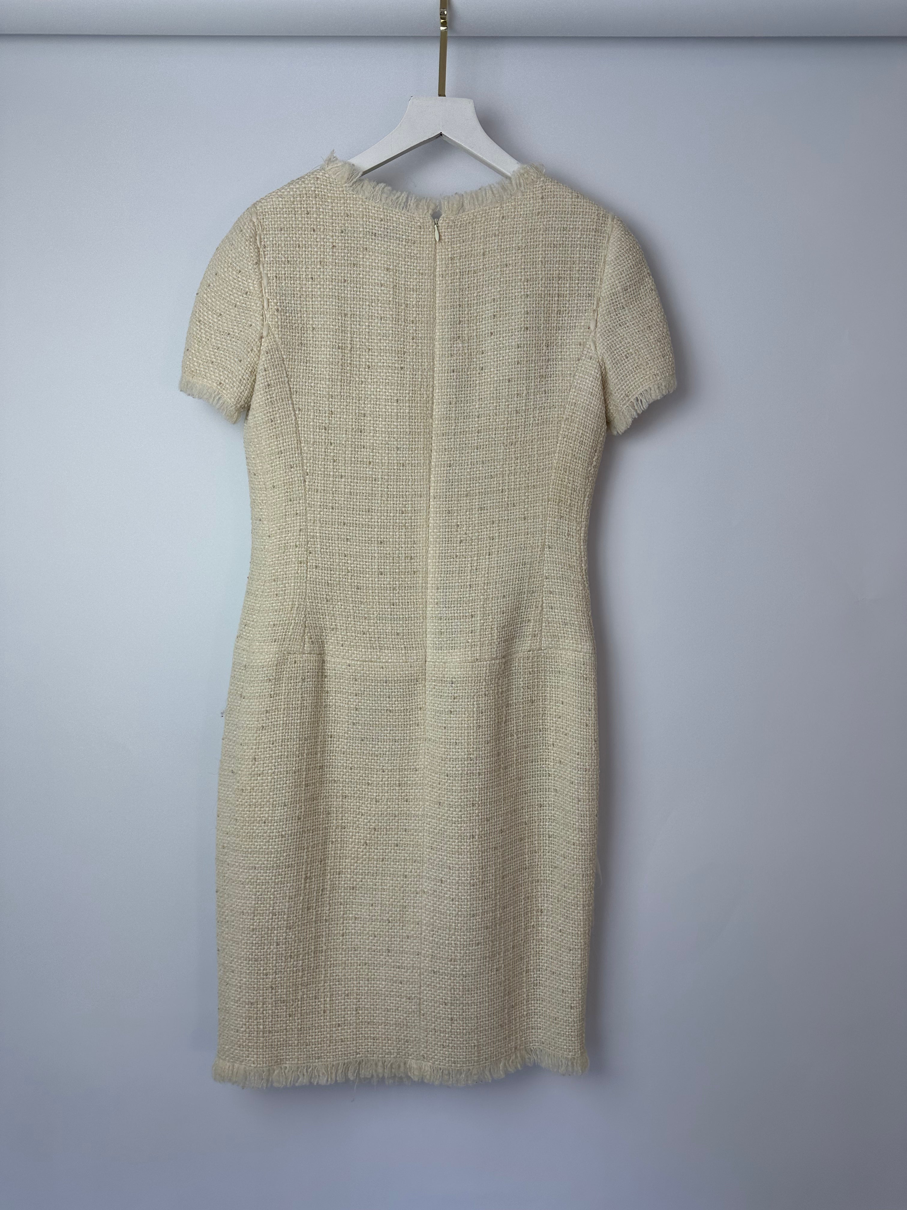 Chanel 10/P Beige Tweed Short-Sleeve Mini Dress with Fringe Applique and Small Beads Size FR 38 (UK 10)