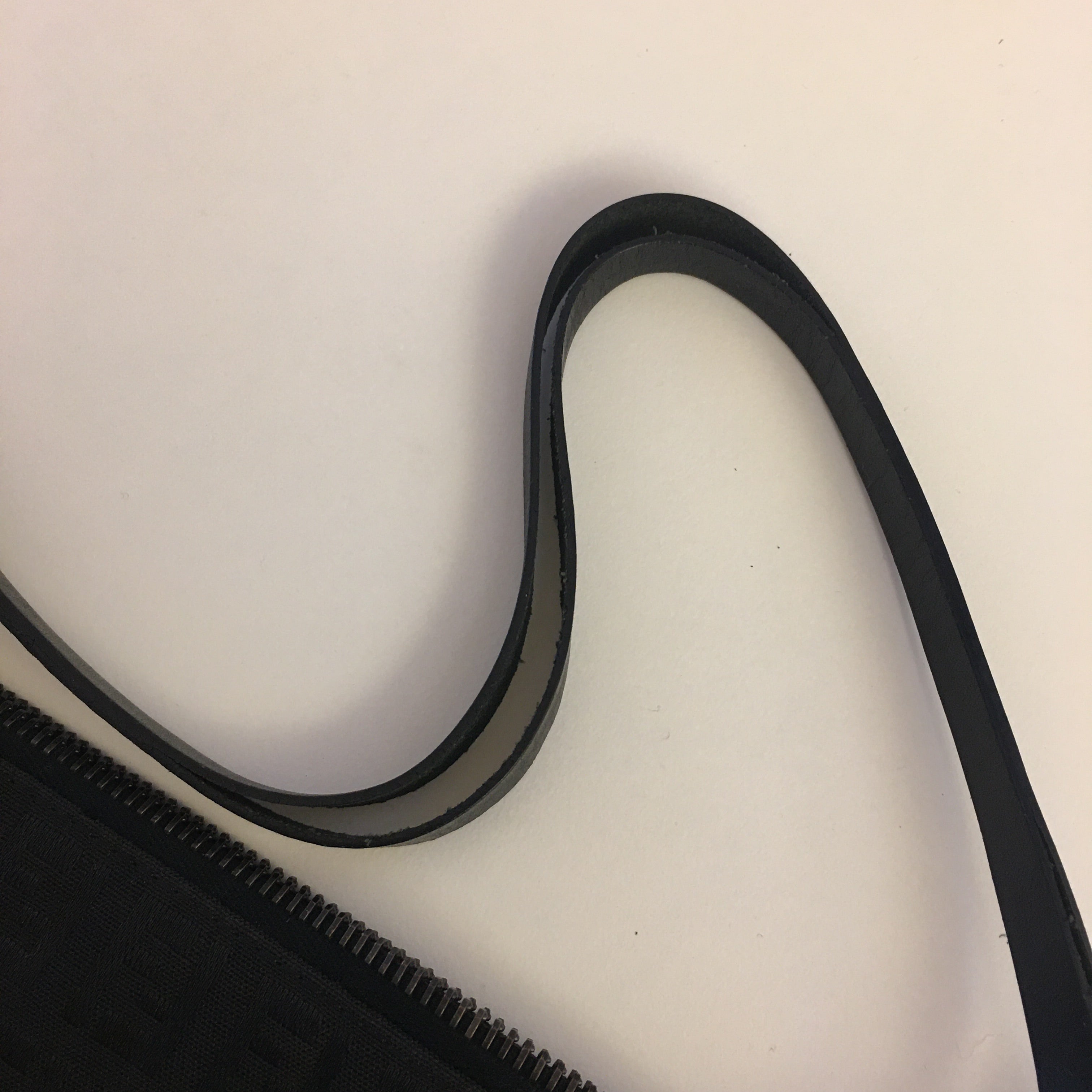 FENDI Shoulder Bag in Black Fabric