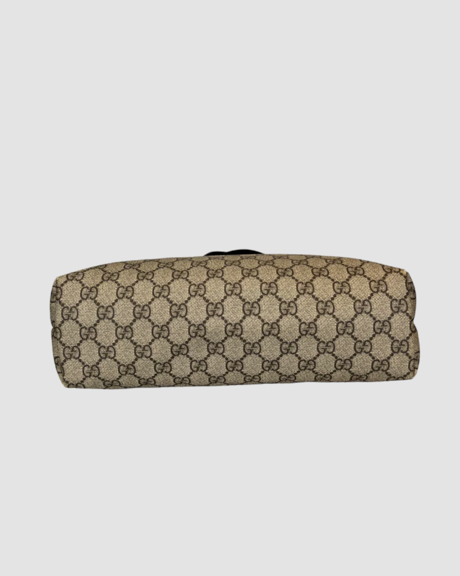 Gucci GG supreme
