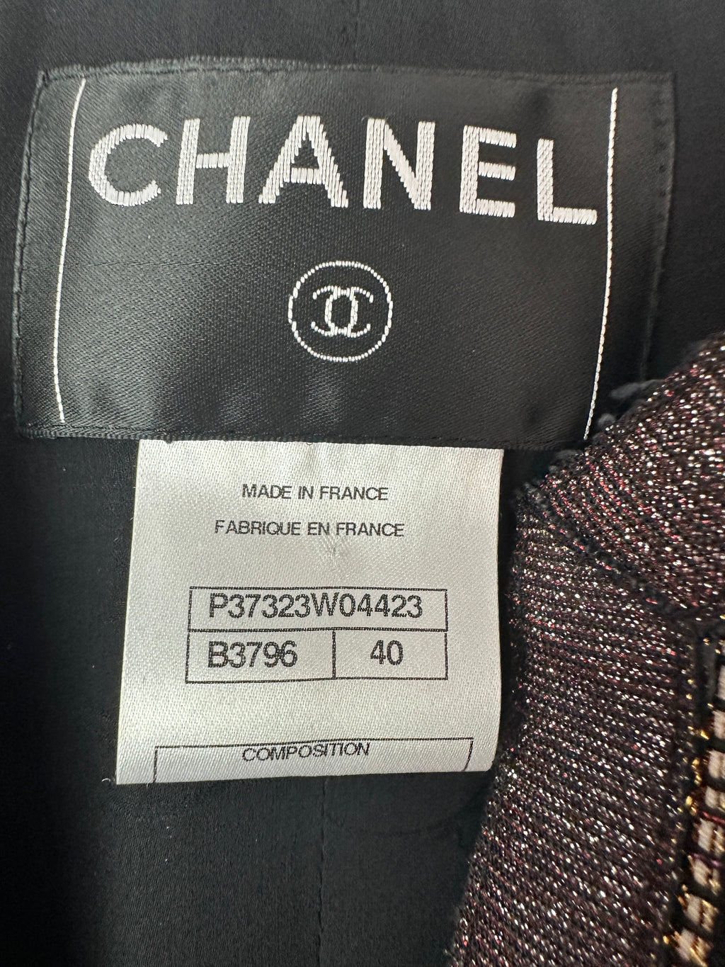 Chanel 10C Cruise Black, Red and Gold Tweed Longline Jacket with Metallic Trim Detail FR 40 (UK 12) RRP £2460