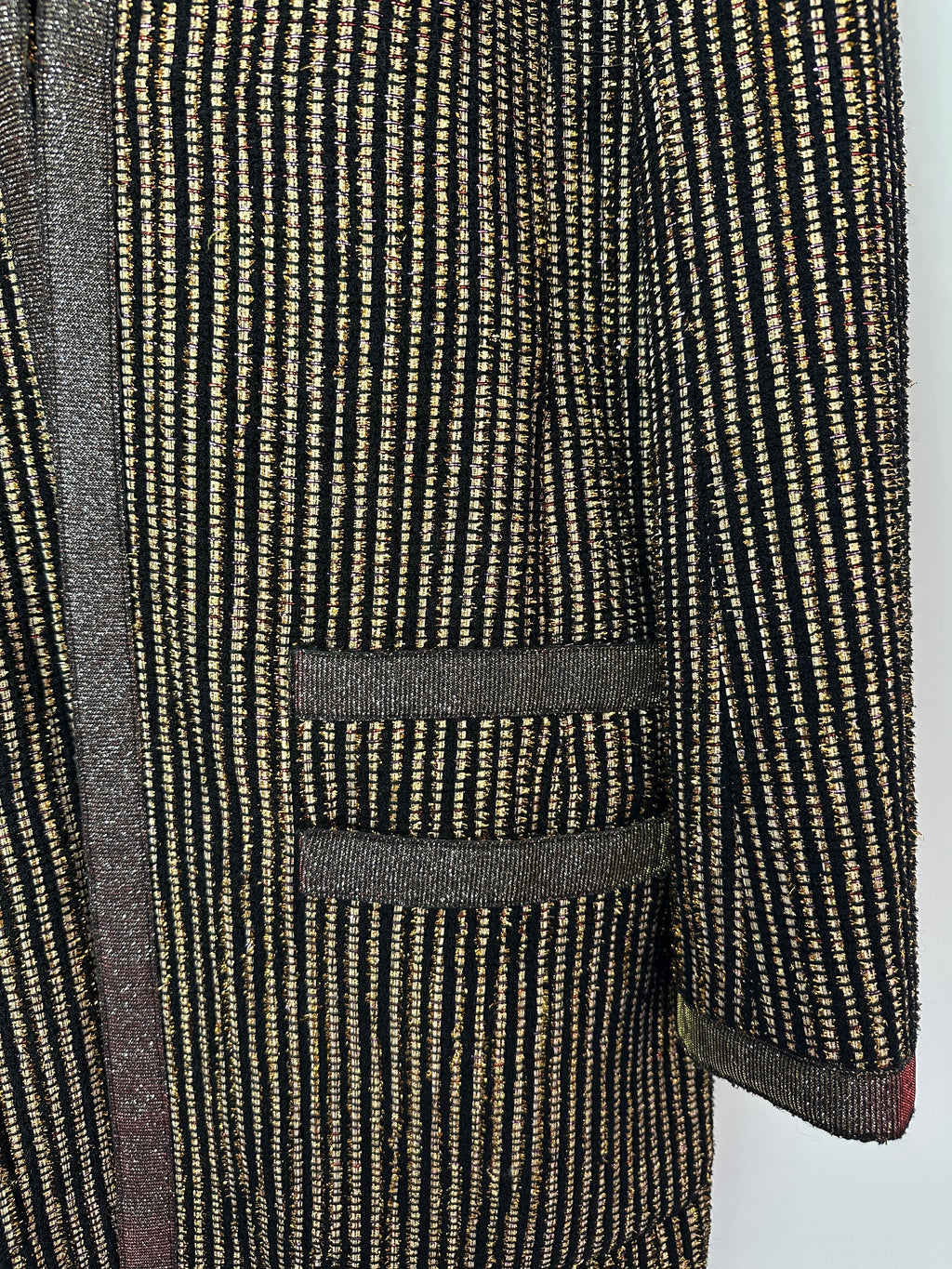 Chanel 10C Cruise Black, Red and Gold Tweed Longline Jacket with Metallic Trim Detail FR 40 (UK 12) RRP £2460