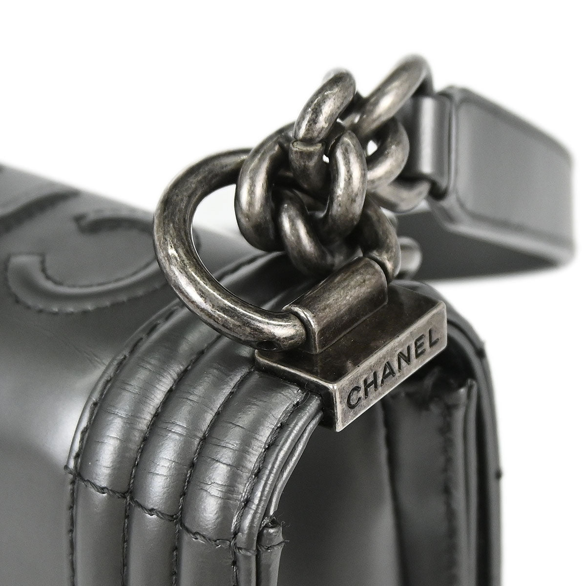 Boy Chanel 2012 Gray Patent Leather Medium Shoulder Bag