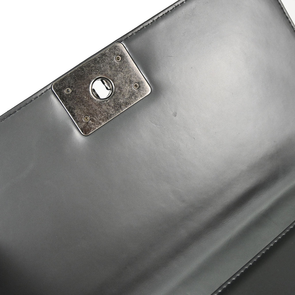 Boy Chanel 2012 Gray Patent Leather Medium Shoulder Bag
