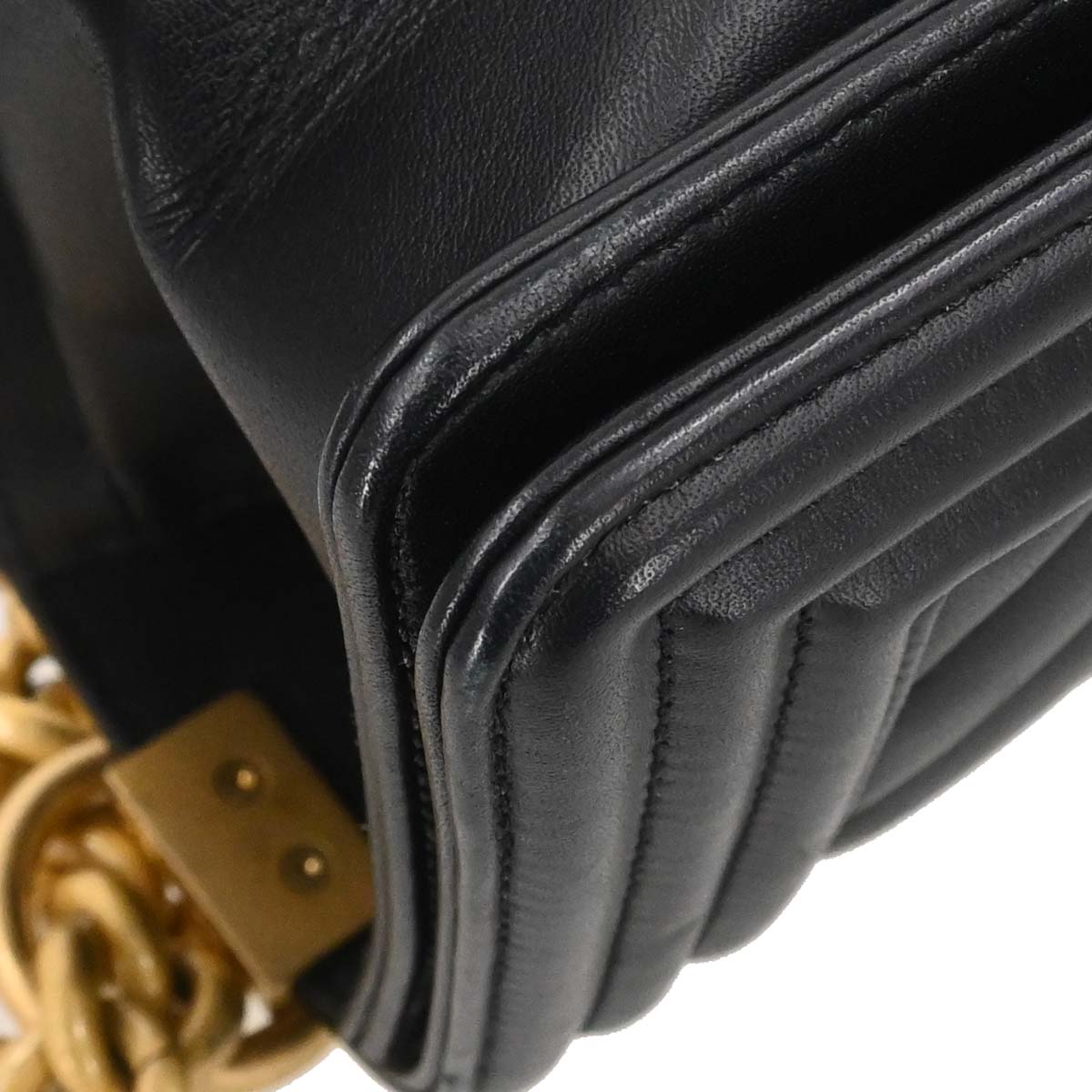 Boy Chanel 2018 Black Lambskin Chevron Small Chain Shoulder Bag