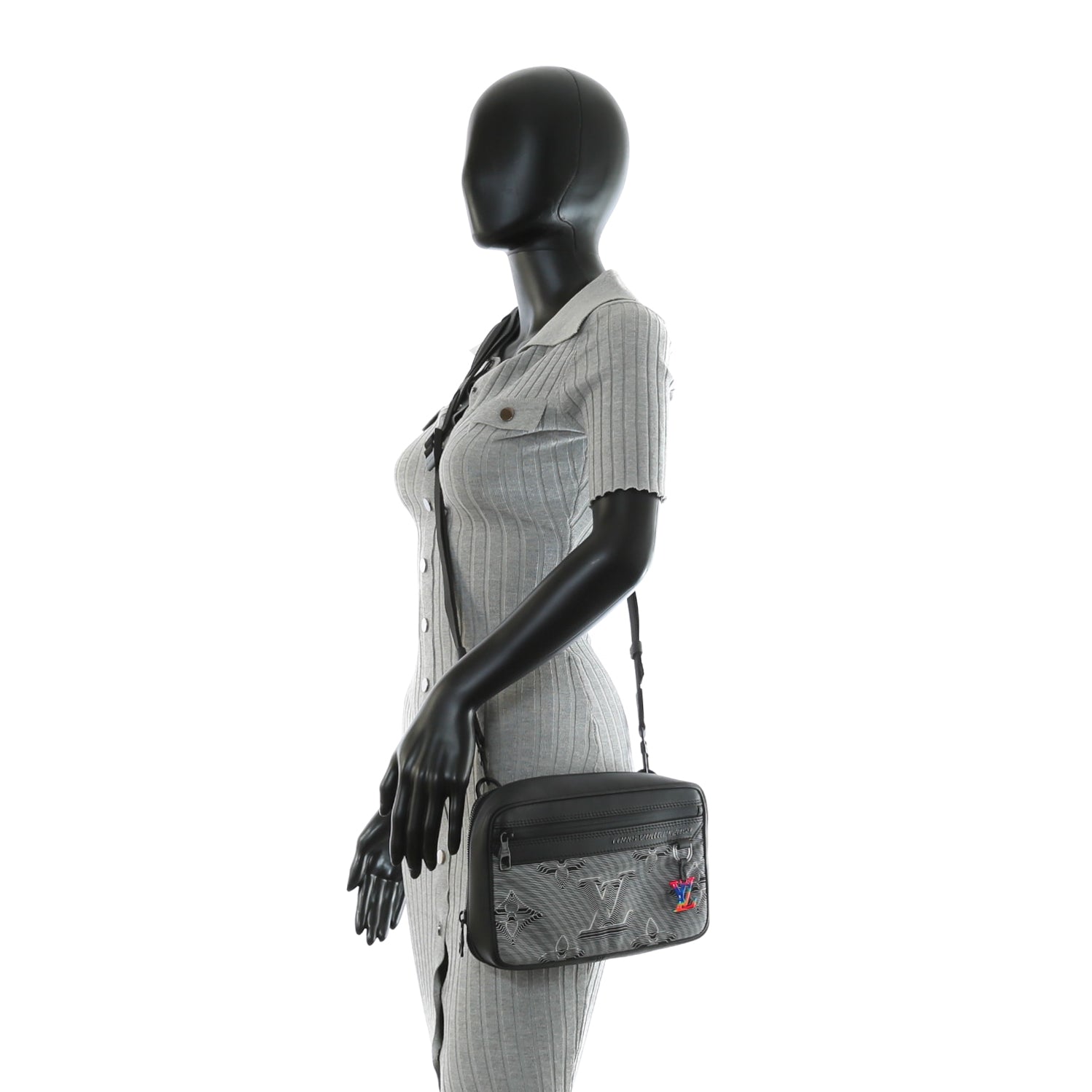 LOUIS VUITTON Limited Edition Expandable 2054 Messenger Bag