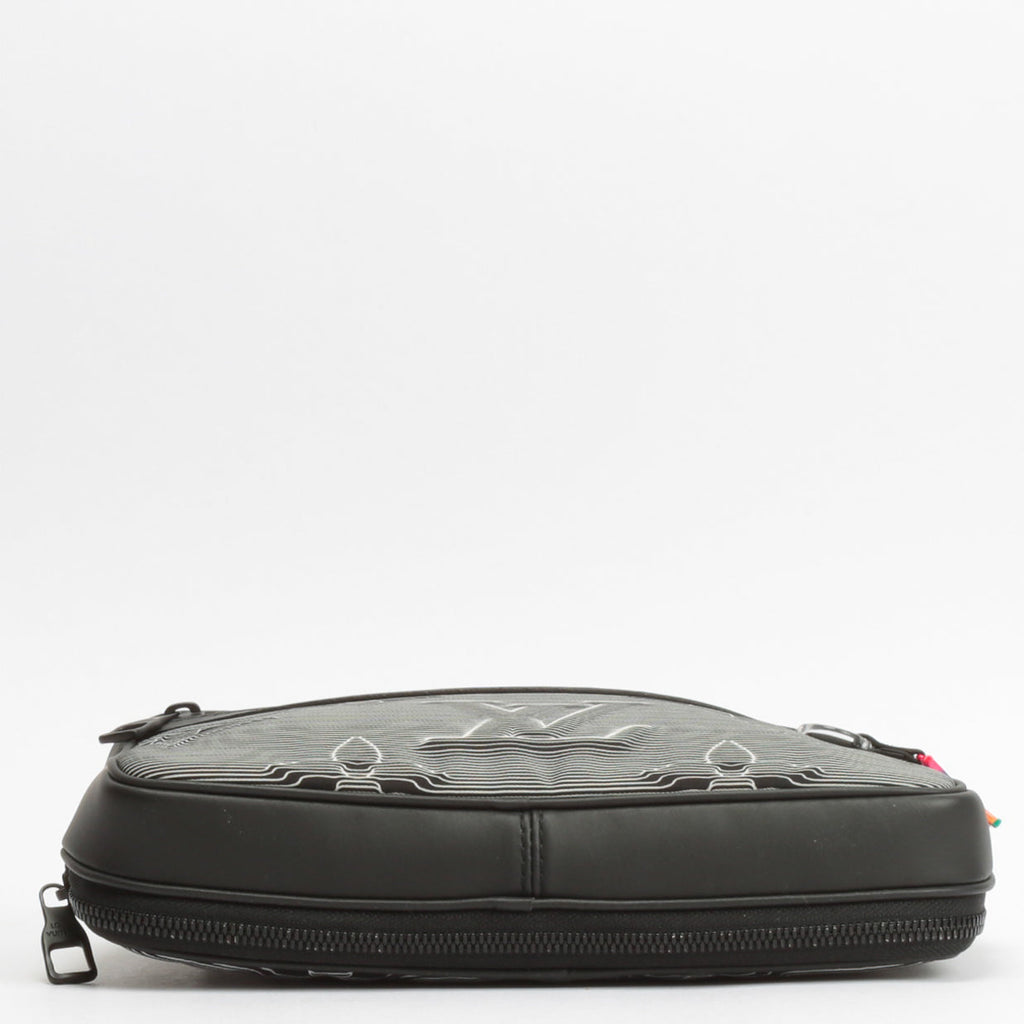 LOUIS VUITTON Limited Edition Expandable 2054 Messenger Bag