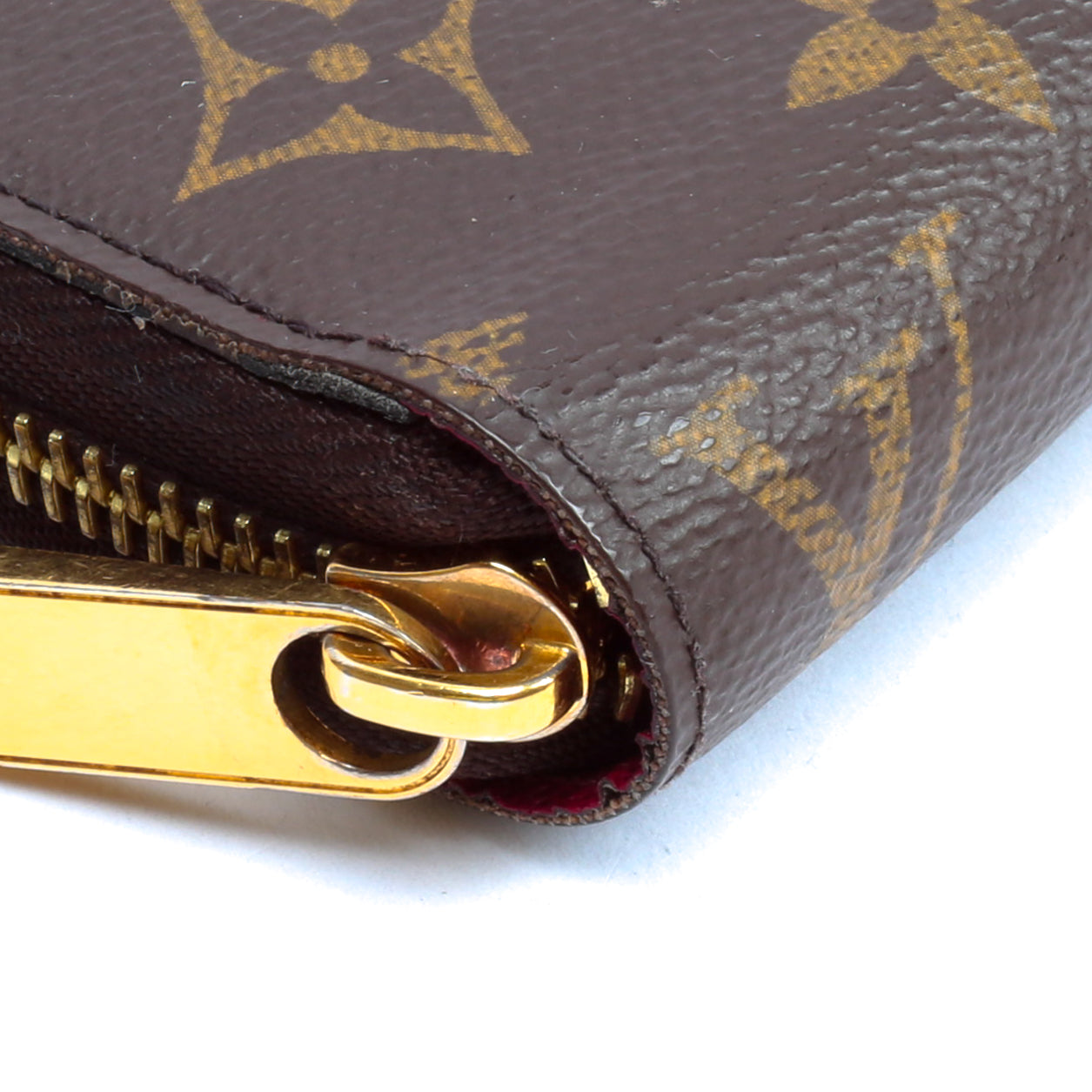 LOUIS VUITTON Zippy Wallet Monogram - OUTLET FINAL SALE